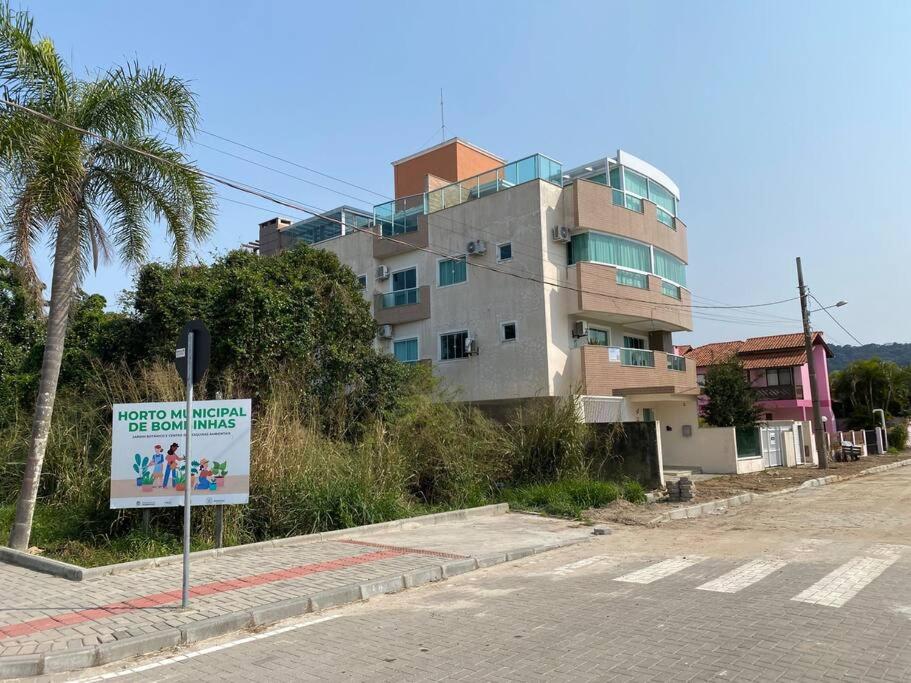 Apartamento Charmoso em Mariscal 250 metros do Mar