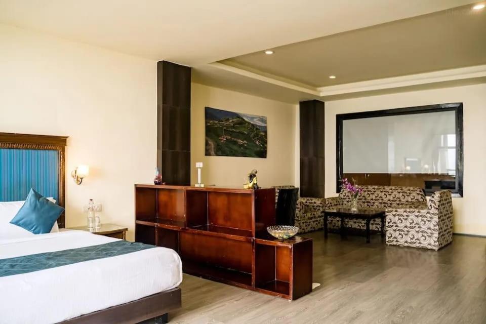 Staynest Yeasel Gangtok - Pime location hotel - Best rated property of 2024-25 view 2