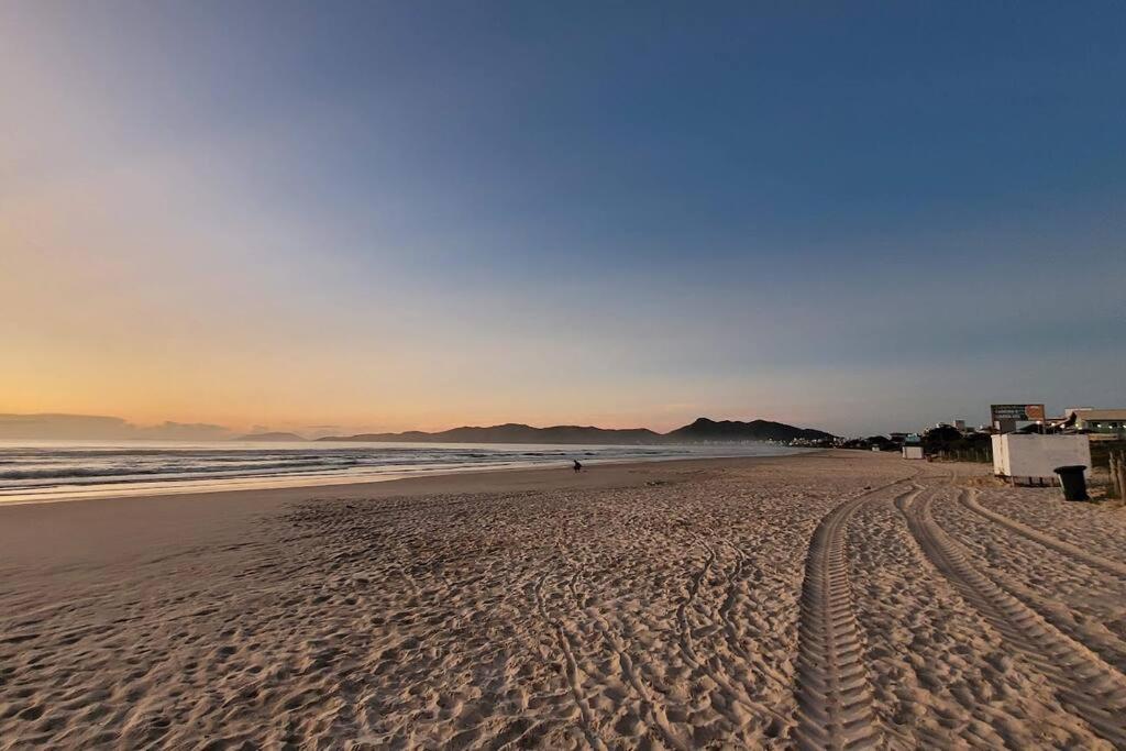 Apartamento Charmoso em Mariscal 250 metros do Mar