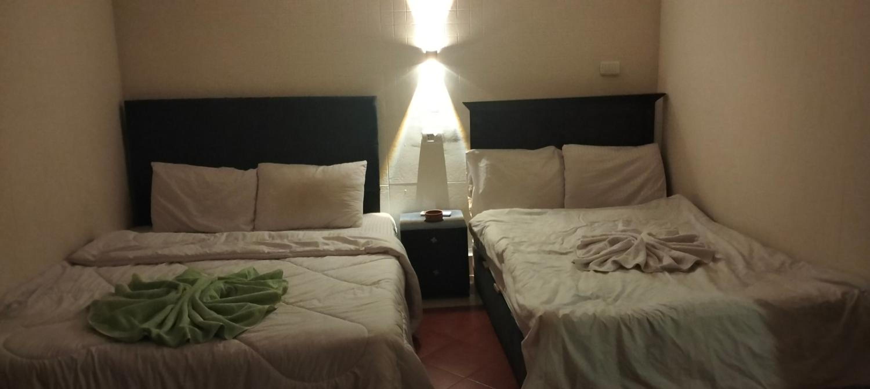 Royal Zeina Pyramids Inn