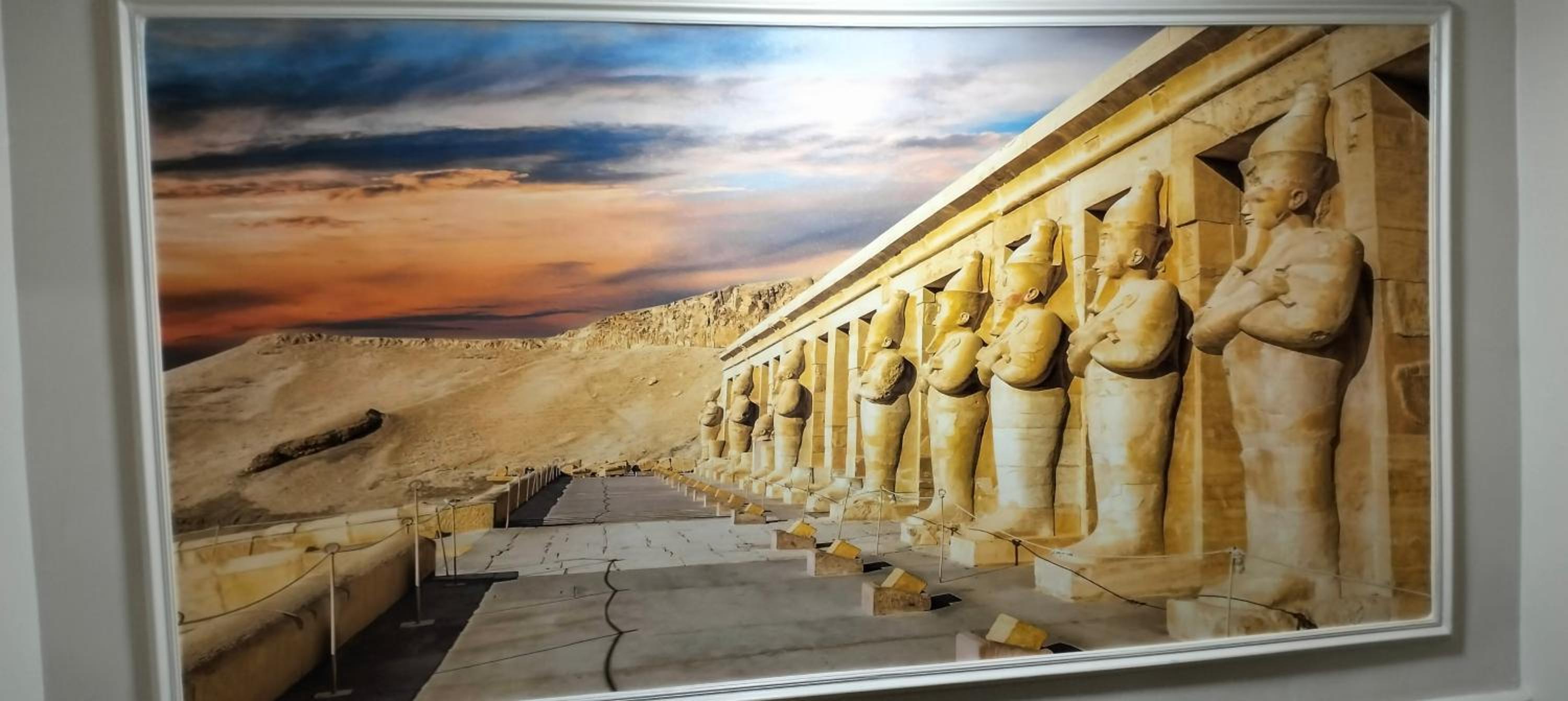 Royal Zeina Pyramids Inn