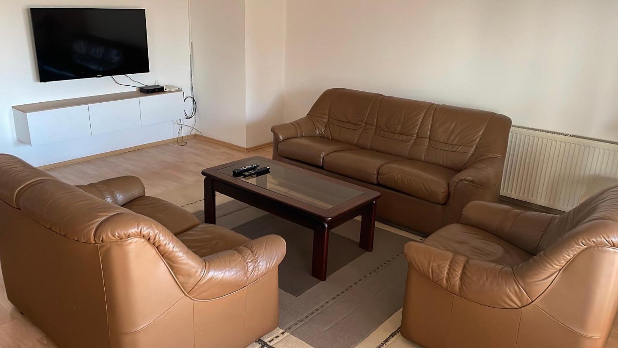 BT Lux apartment 2 view 4