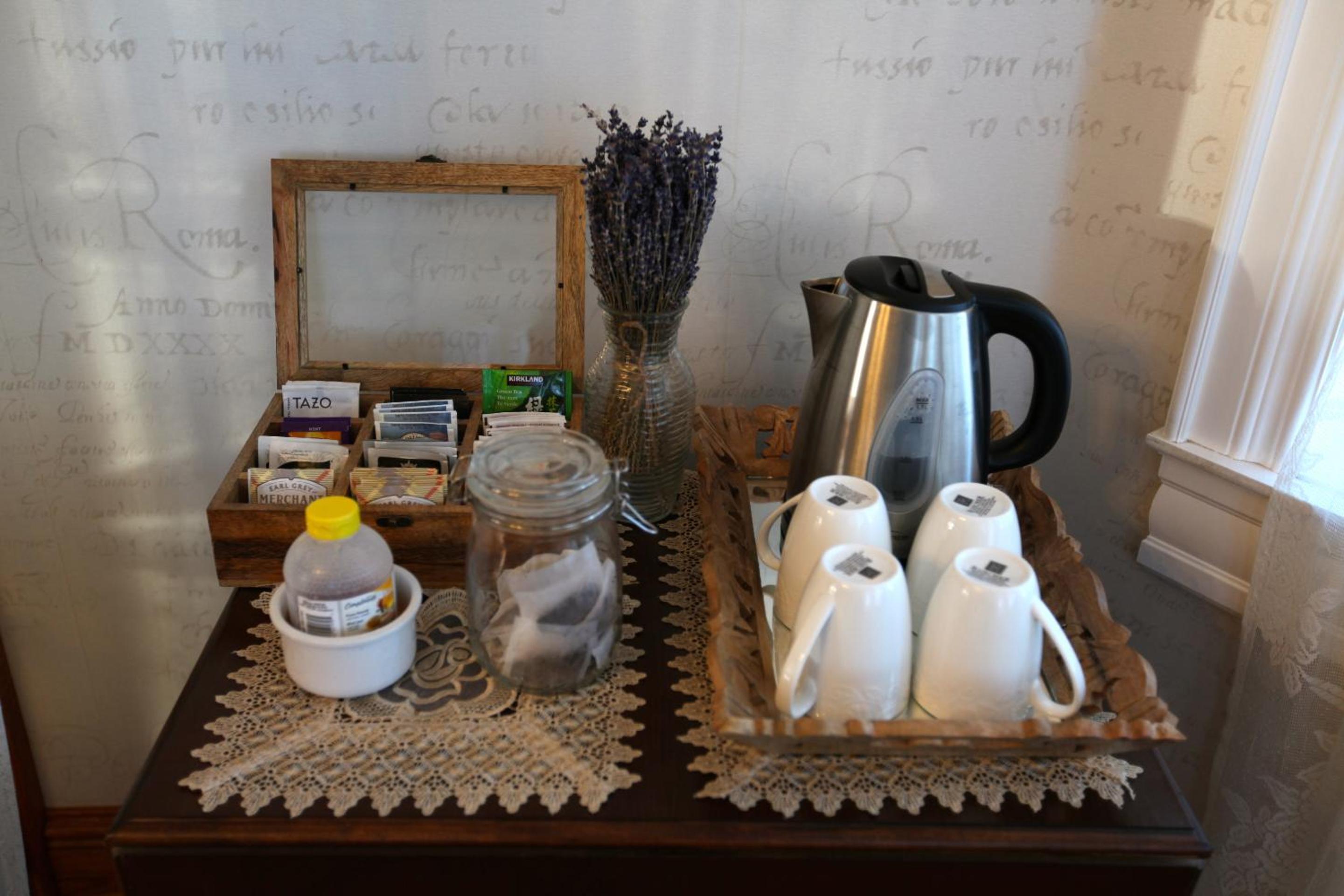 Twin Peaks B&B