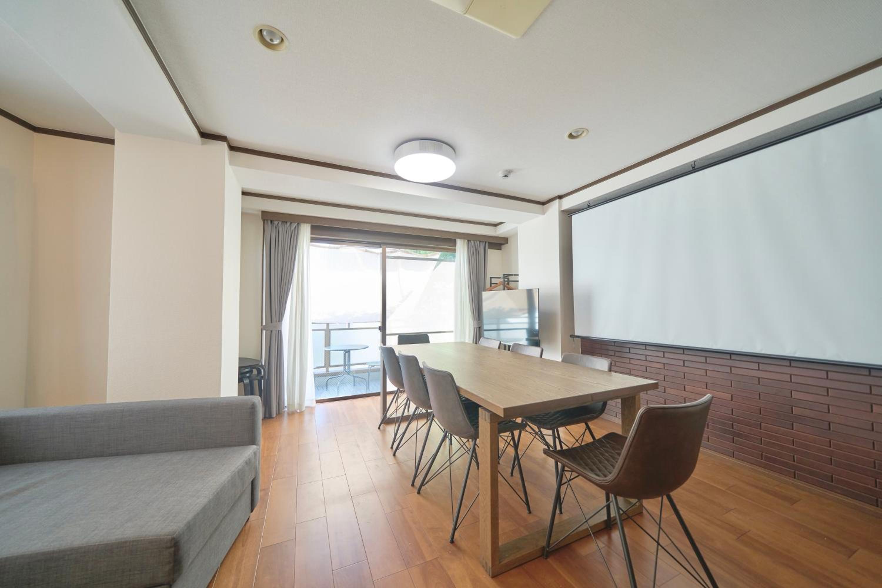 meeting & event spaces