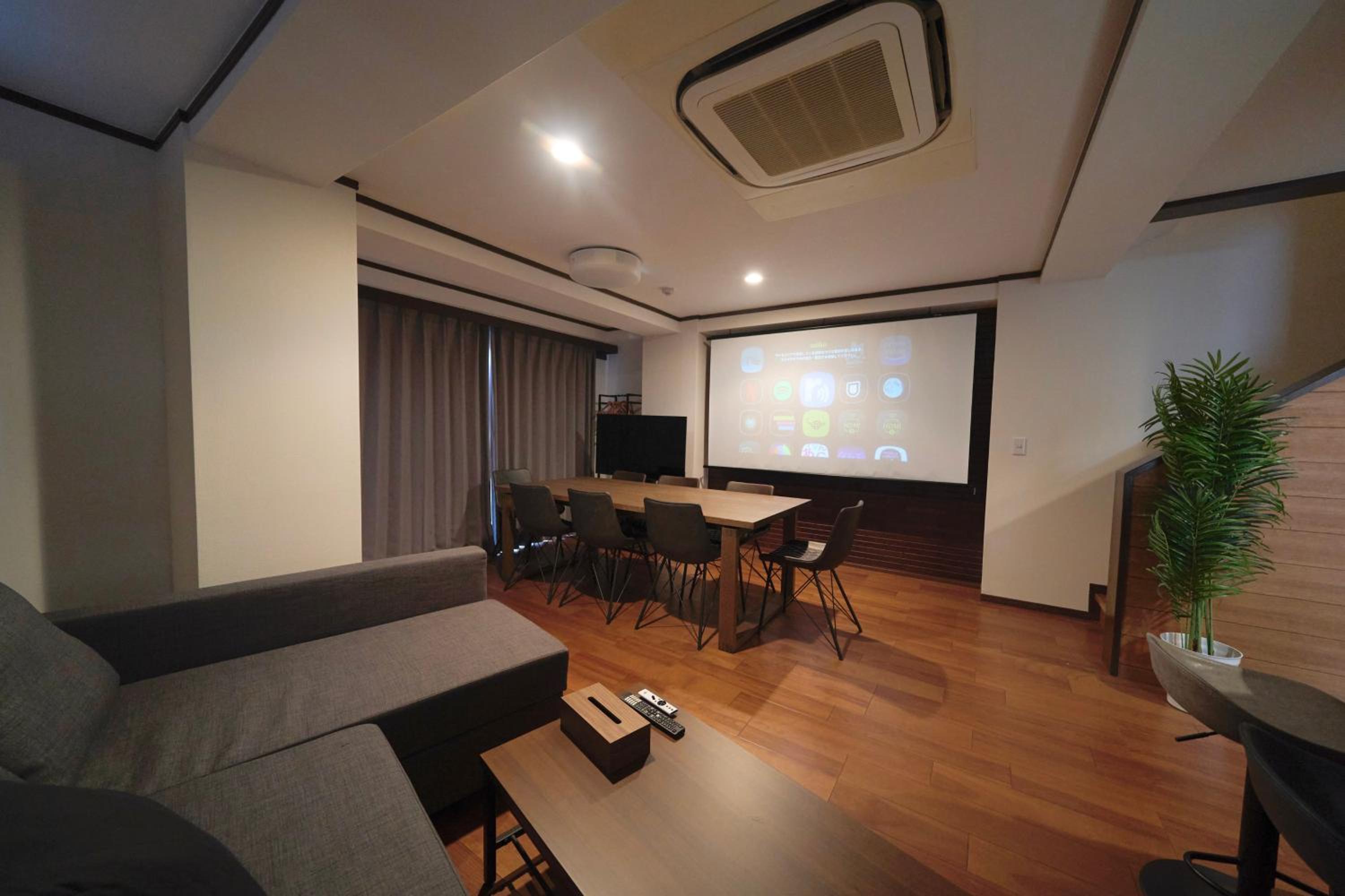 meeting & event spaces