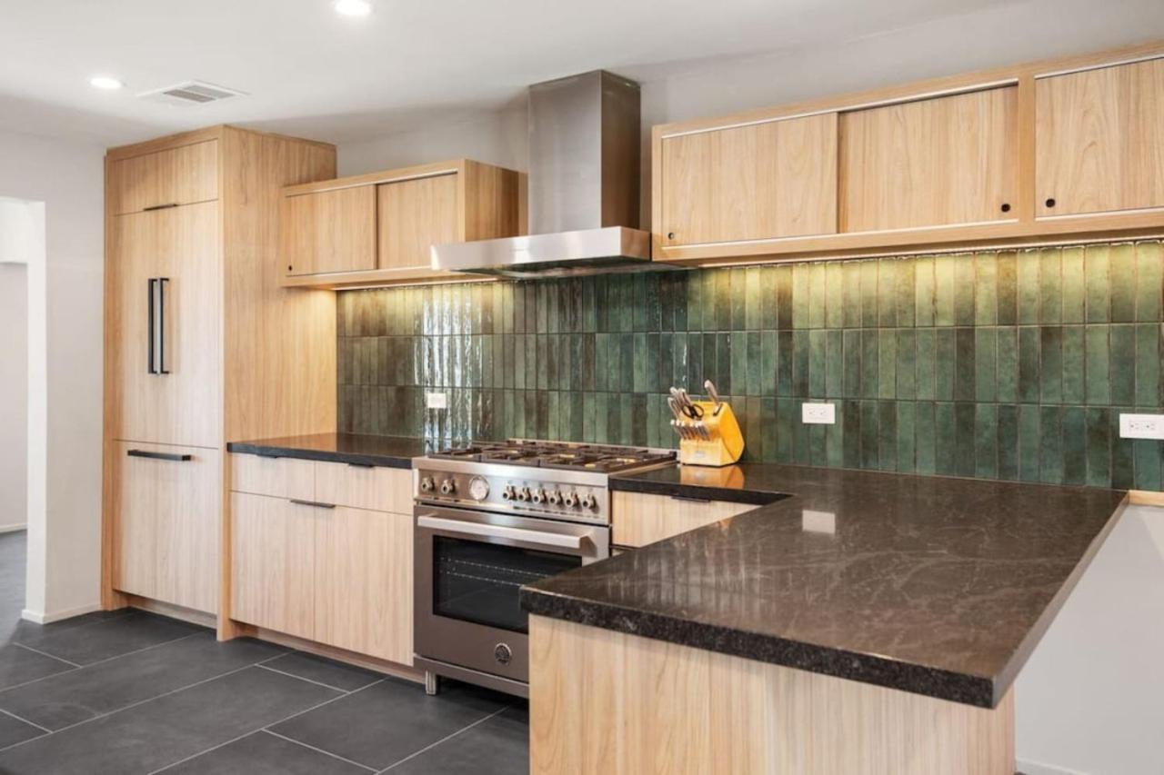 483) Brand New Luxury Oasis- amazing pool
