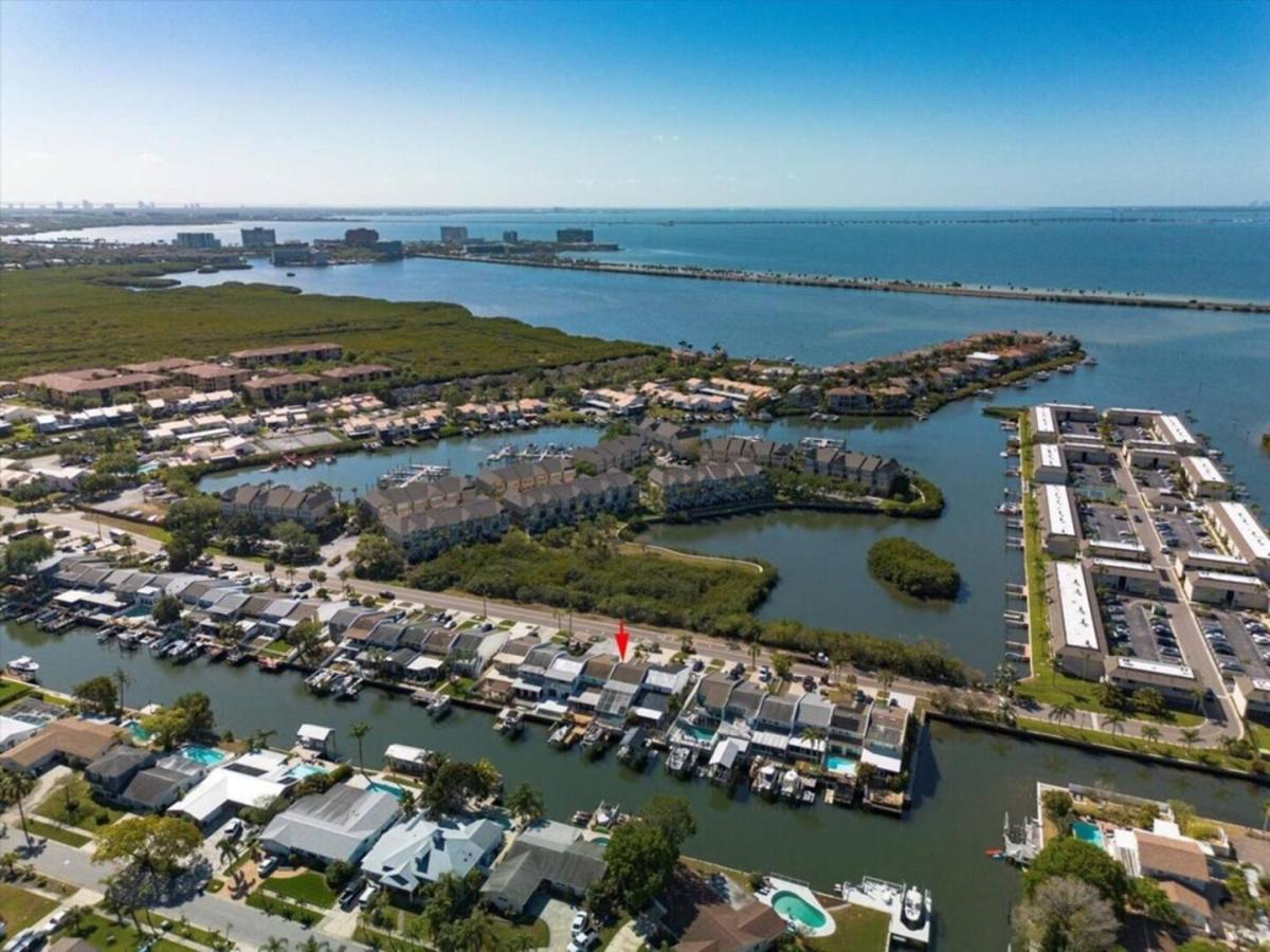 Tampa Waterfront 3BR w Pool Dock DanderFree view 4