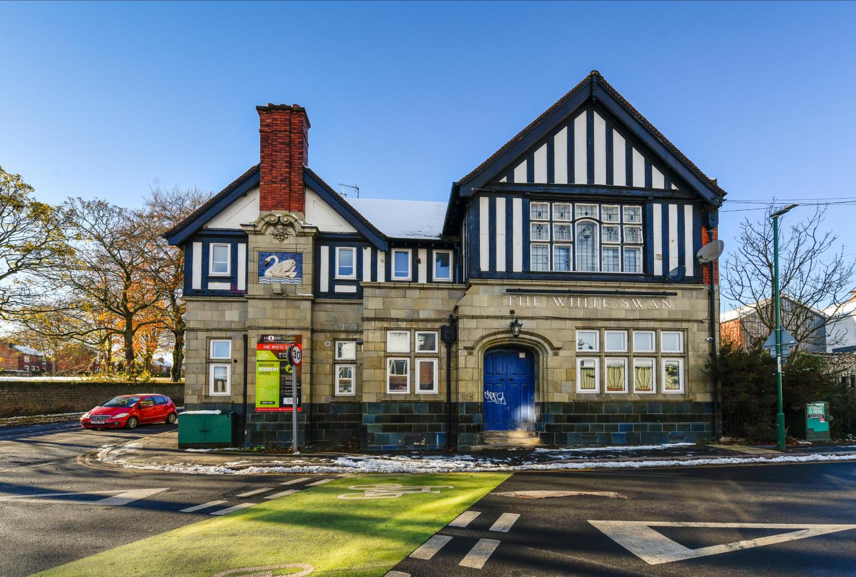 Nottingham Vacations - Church Street Flat 3 - Minimalist Studio in Basford - Property Image 4