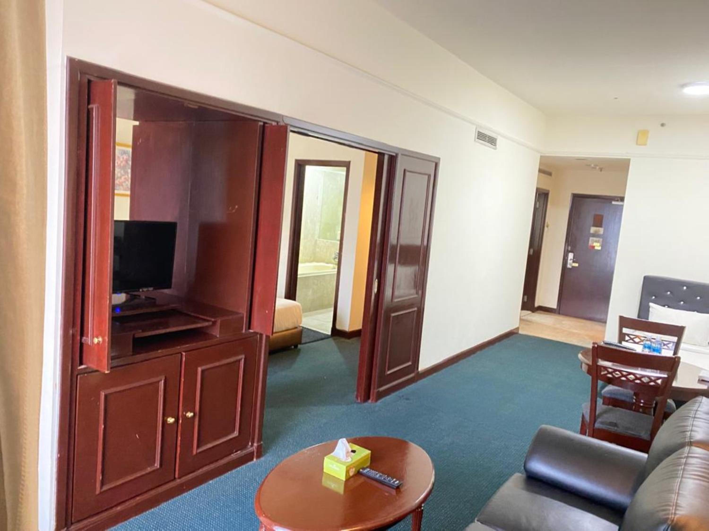 Hundred Hundred Suites At Berjaya Times Square Malaysia photo 2