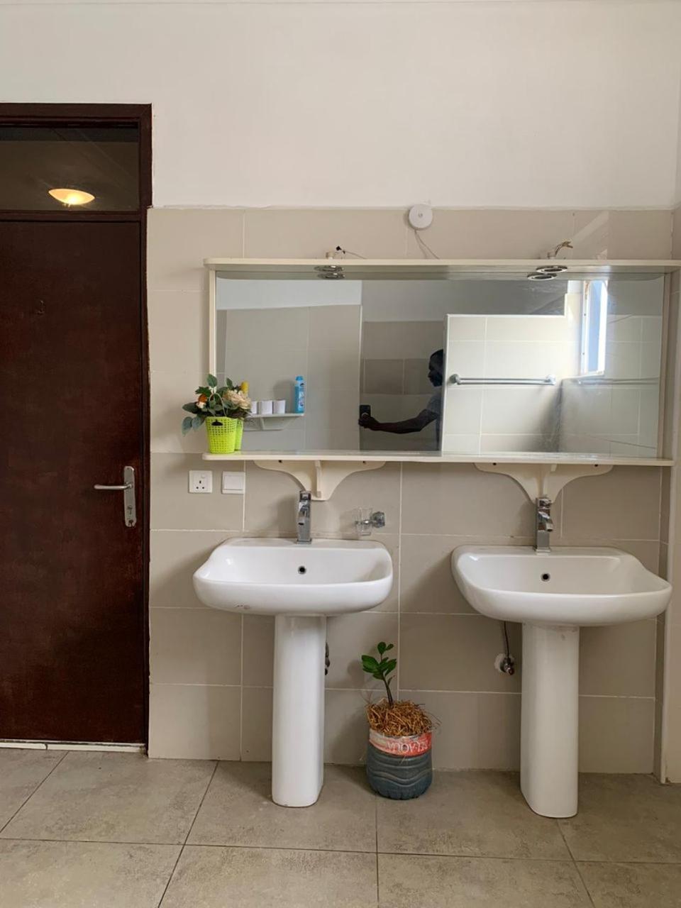 Lizzy Apartments - 2 & 3 Bed in Heart of East Legon!