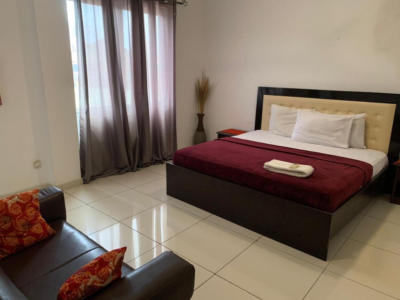 Lizzy Apartments - 2 & 3 Bed in Heart of East Legon!, photo 13