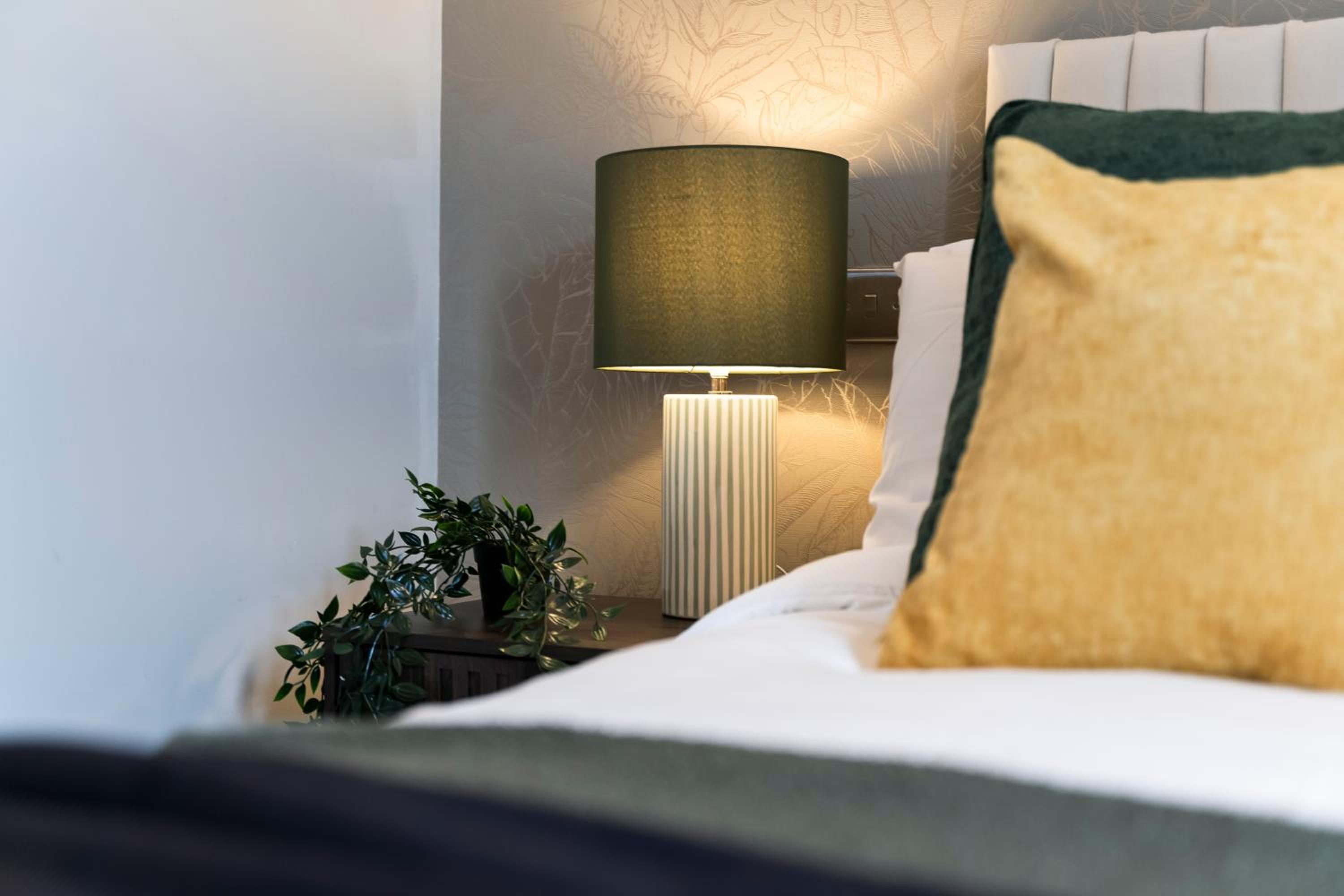Boutique 2 bed in Worthing view 4