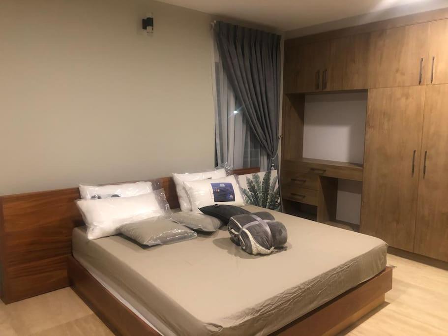 Knightsbridge Apartments