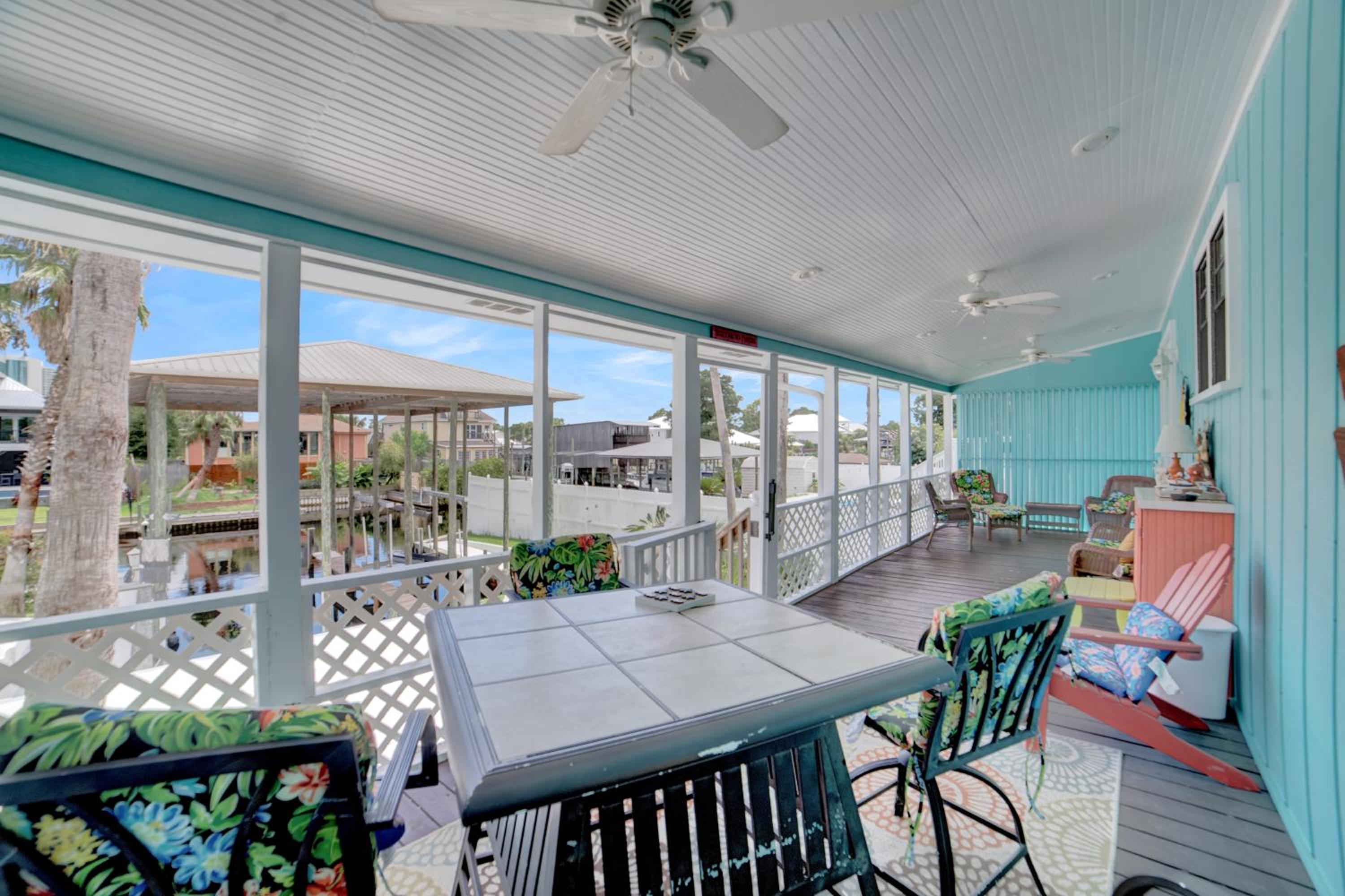 Fun In The Sun by Vacation Homes Collection view 4