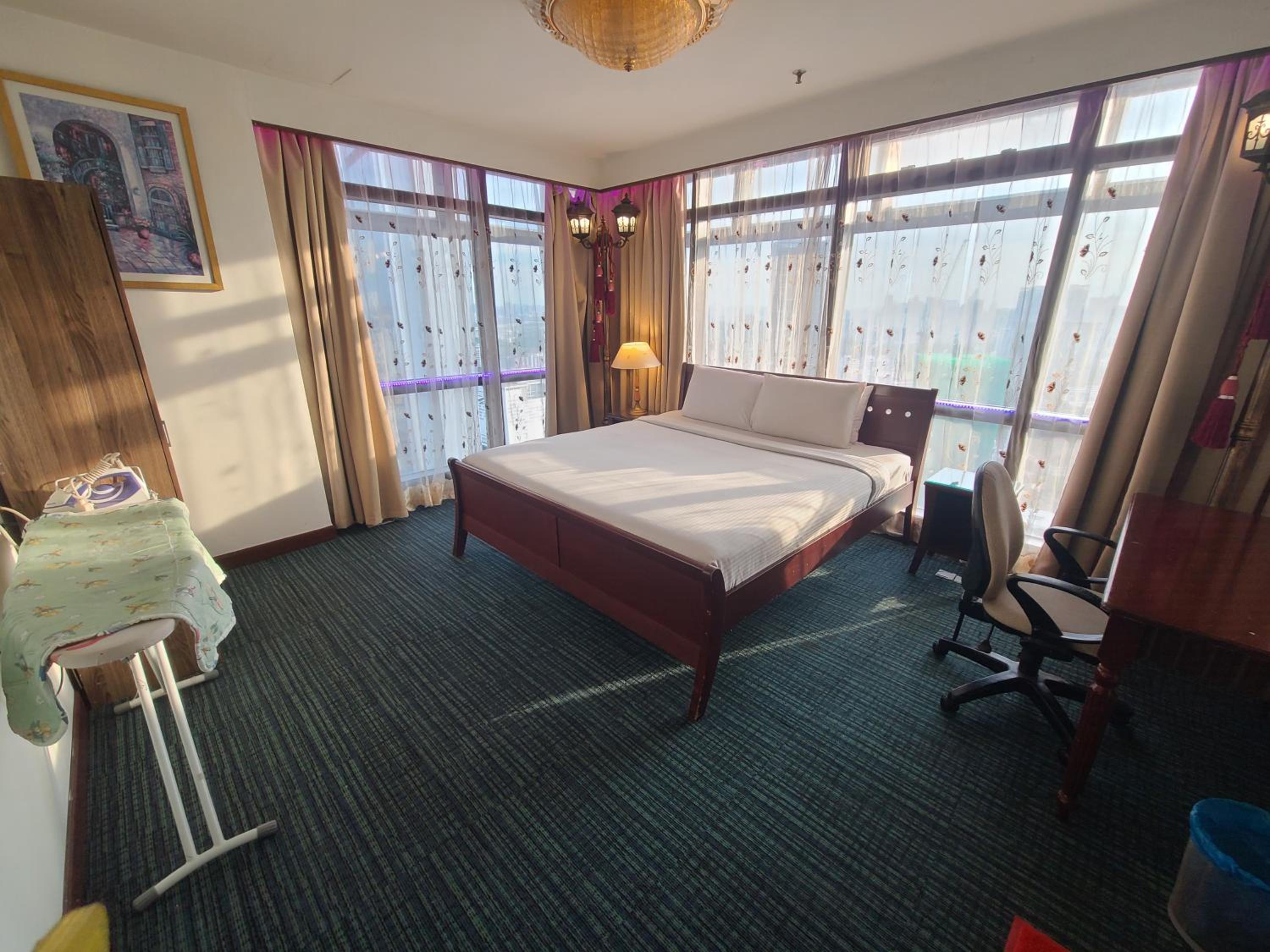 Premier CityView Times Square Apartment KL