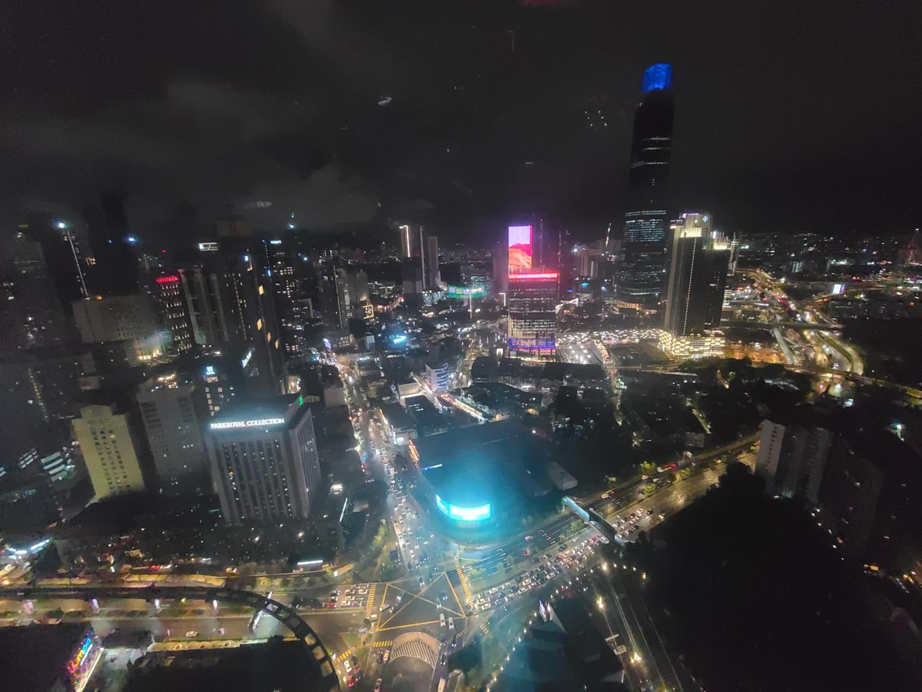 Premier CityView Times Square Apartment KL