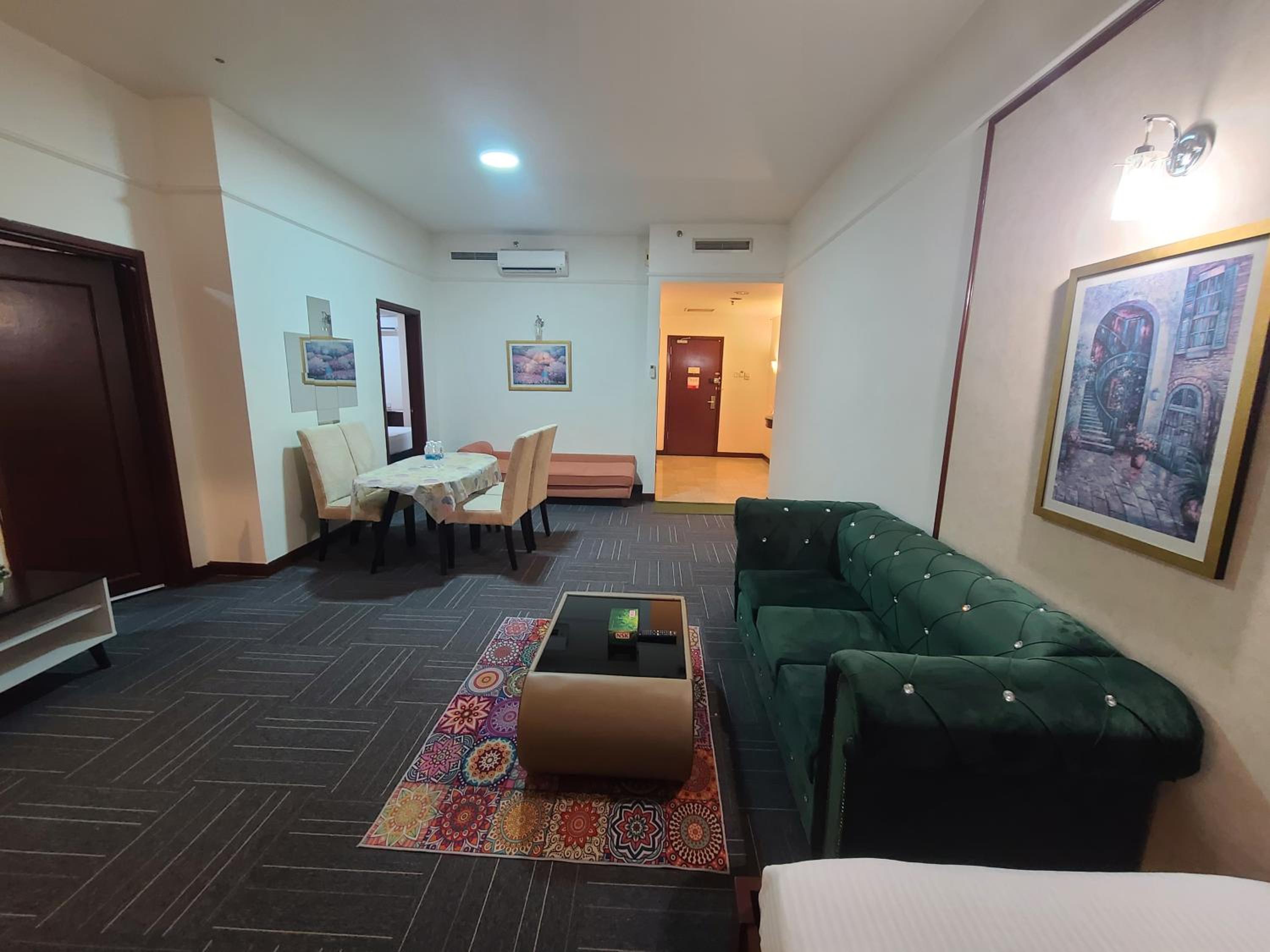 Premier CityView Times Square Apartment KL