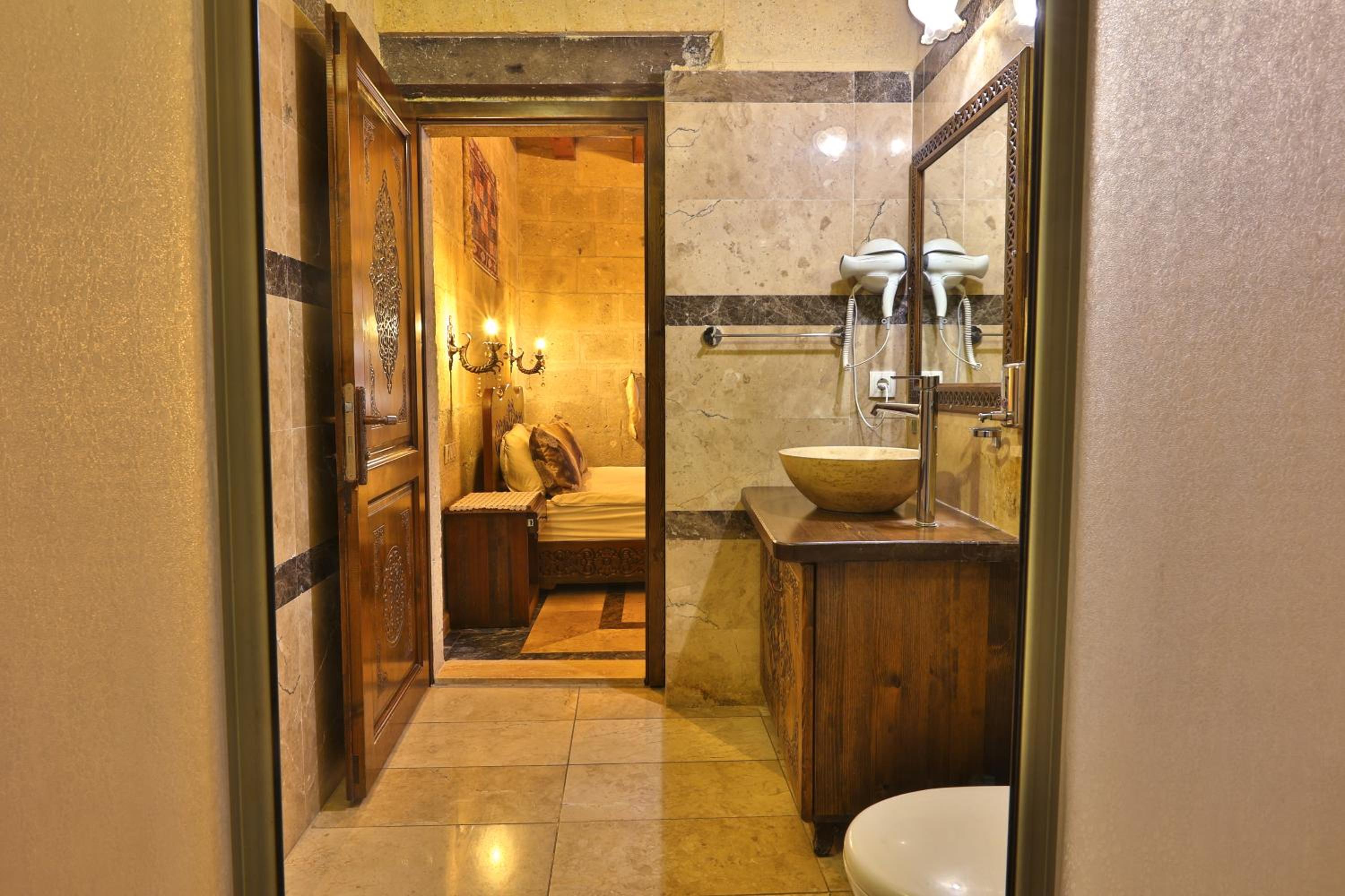 Goreme Valley Cave House becomes Goreme Valley Mağara Evi. - Image 153