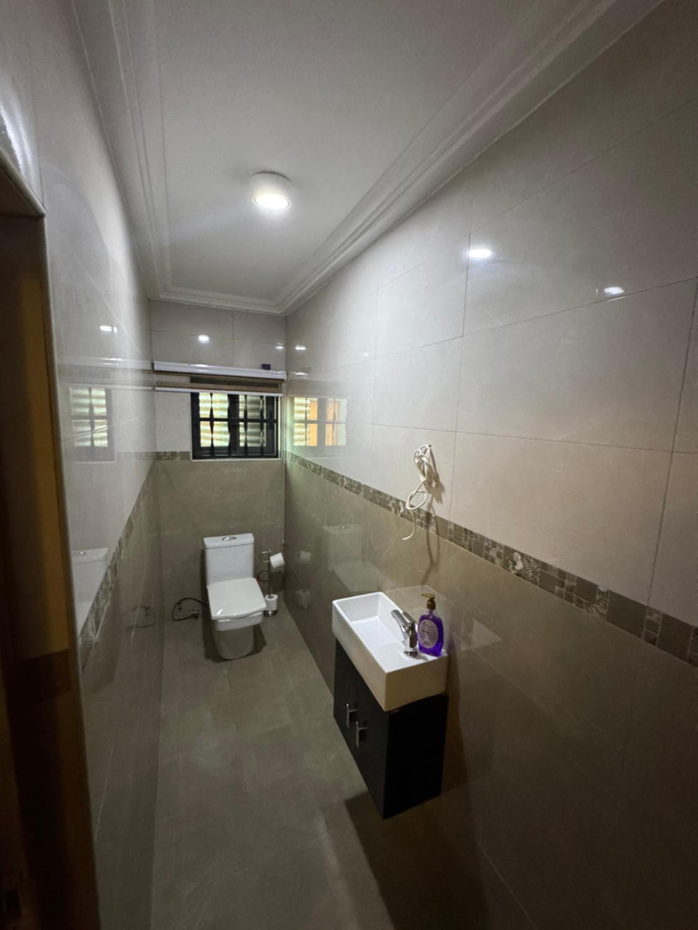 Ultra Modern 3 Bedroom Townhouse