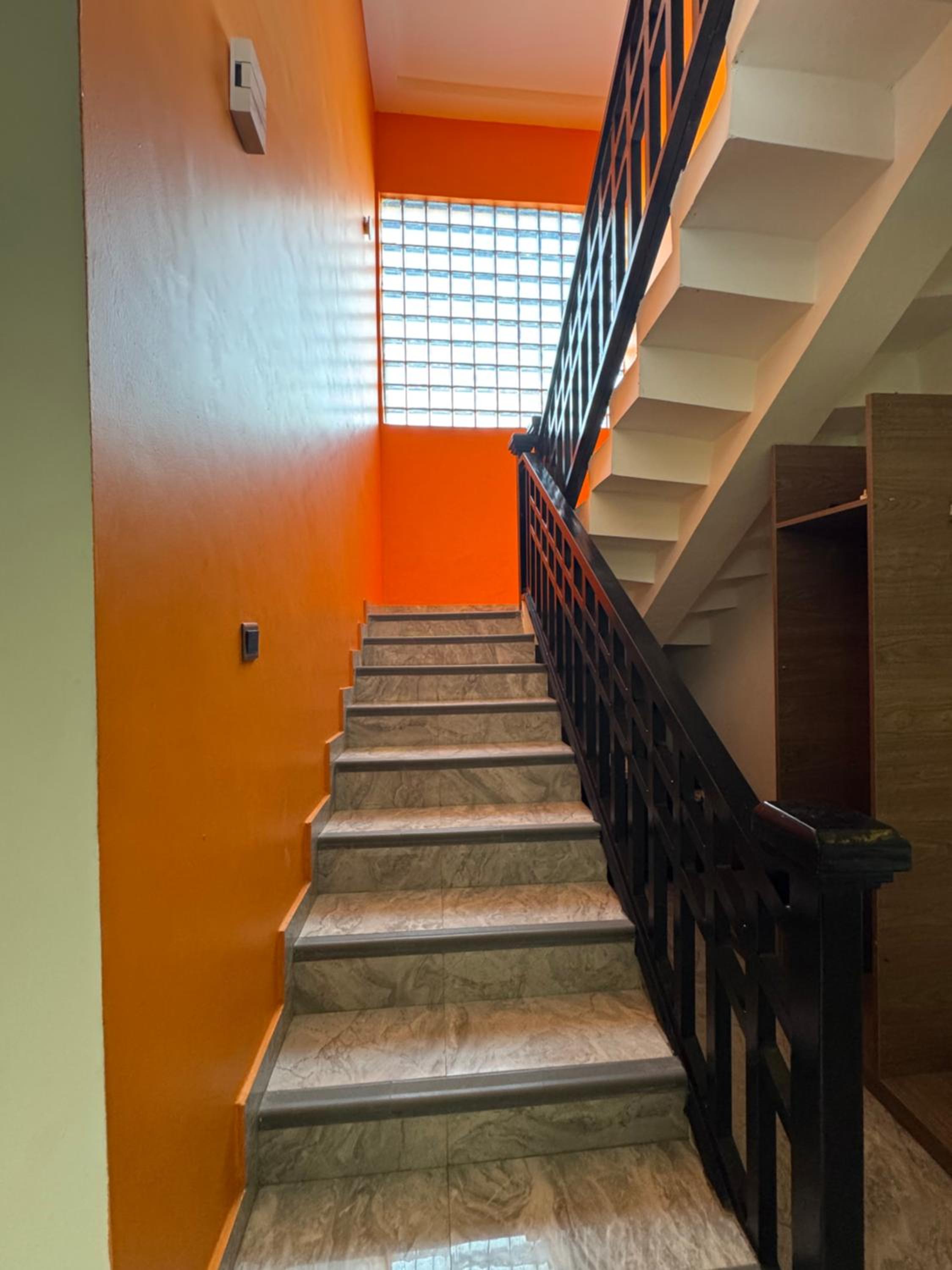 Ultra Modern 3 Bedroom Townhouse