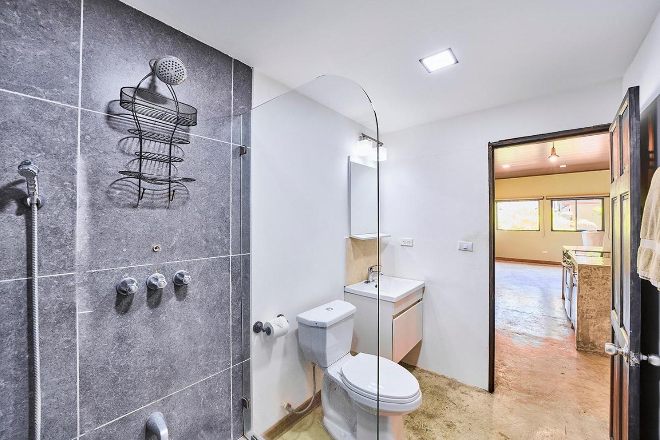 CariPro Apartments