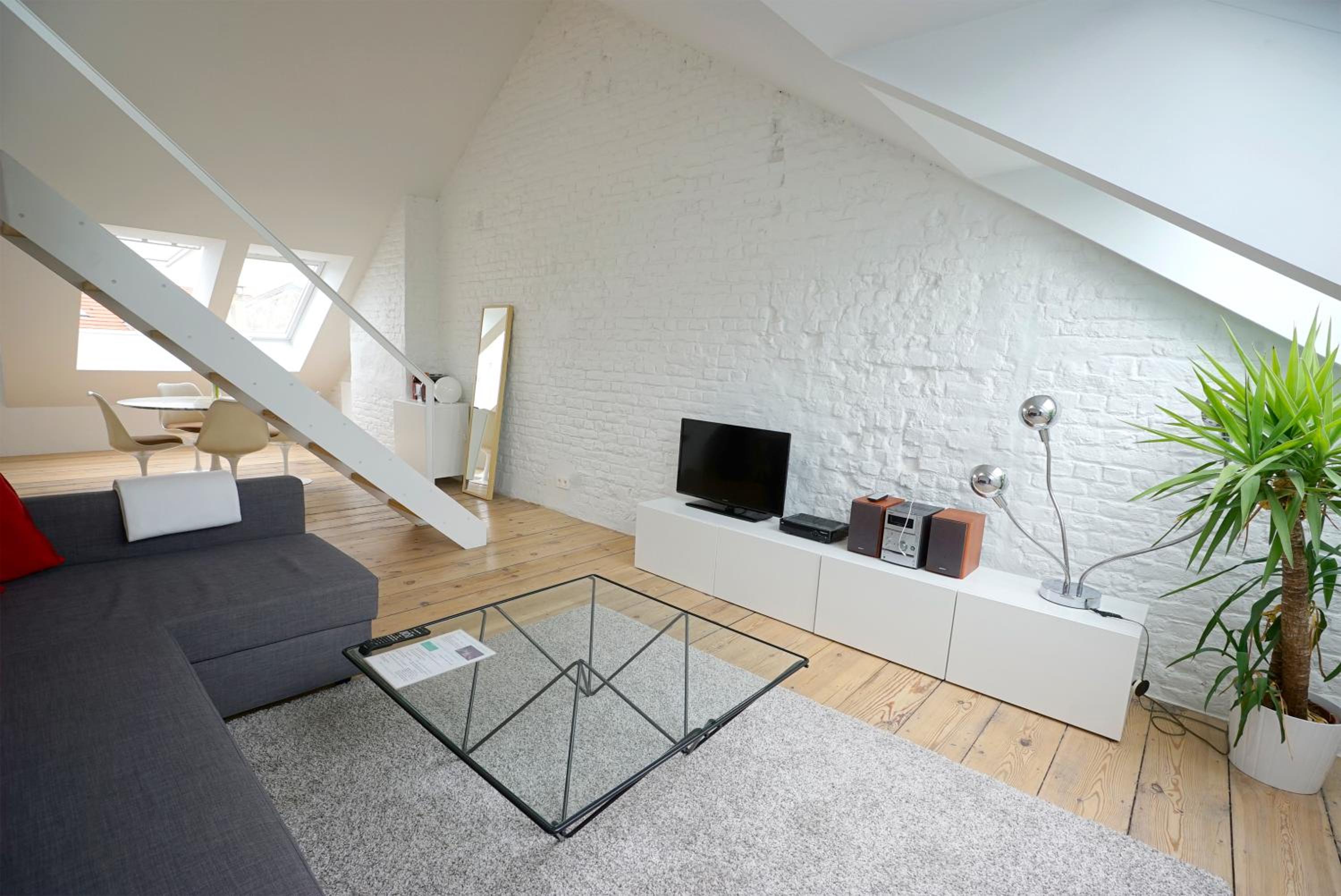 B&B Home & the City