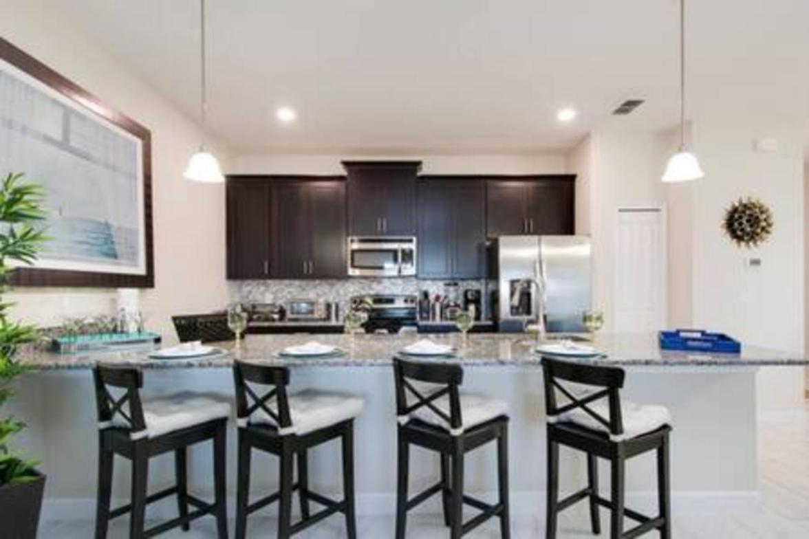4BR Lake View Waterpark at Storey Lake 3155PP view 5