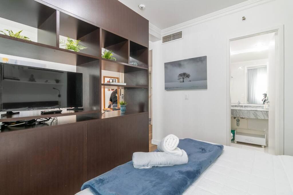 Lindo Flat em Pinheiros na rua Oscar Freire e Próximo Hospital das Clinicas