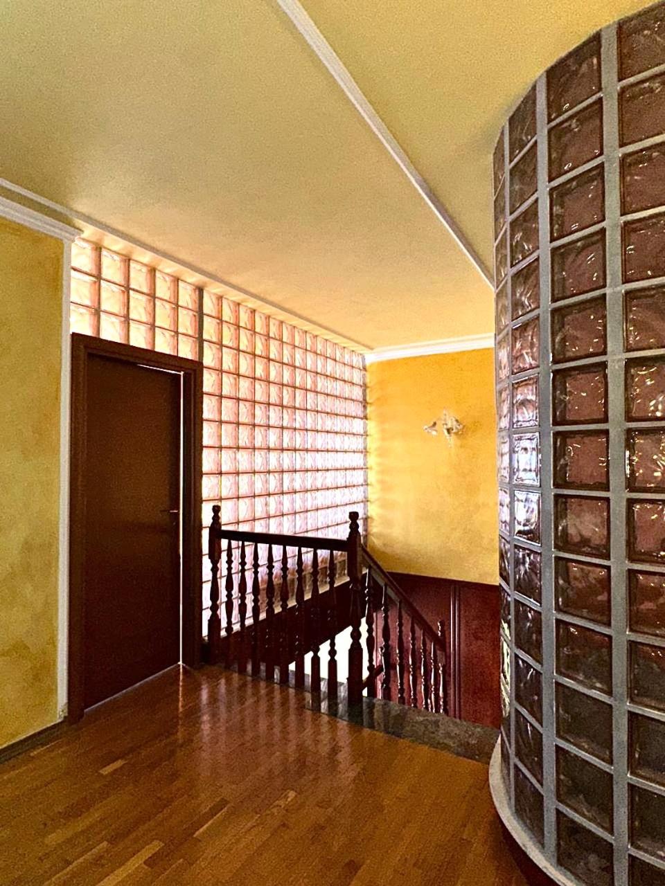 Dublo Apartment