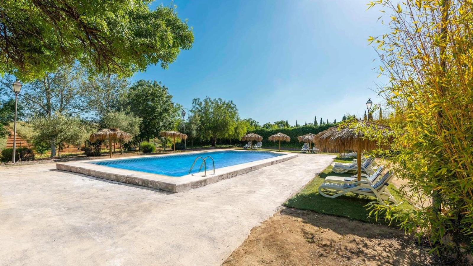 Cortijo Carrillo Antequera by Ruralidays