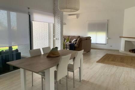 Apartoyou - Villa Vistahermosa