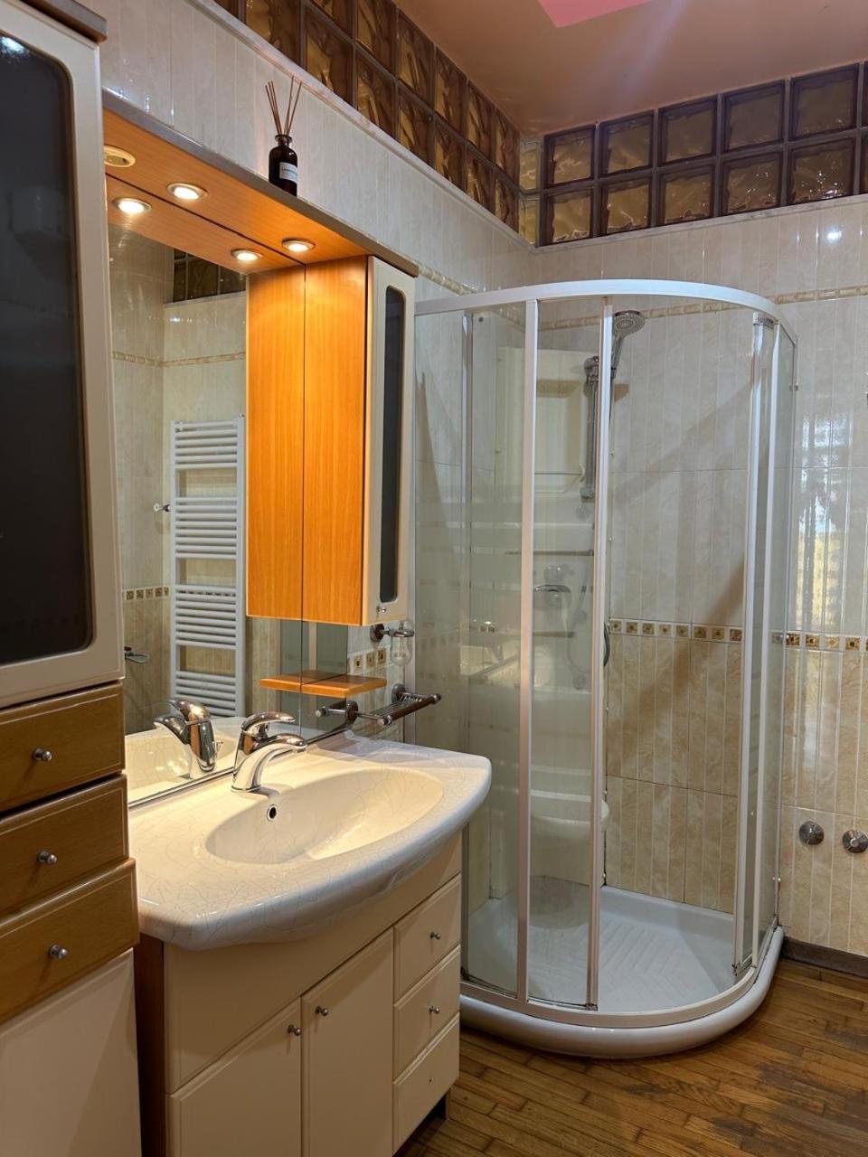 Dublo Apartment