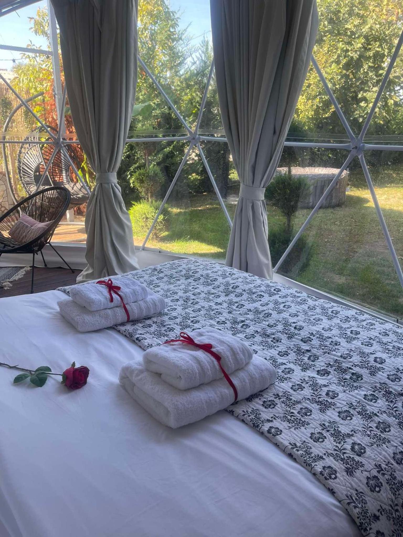 Ellie's Eco Private Glamping and Spa - Property Image 42