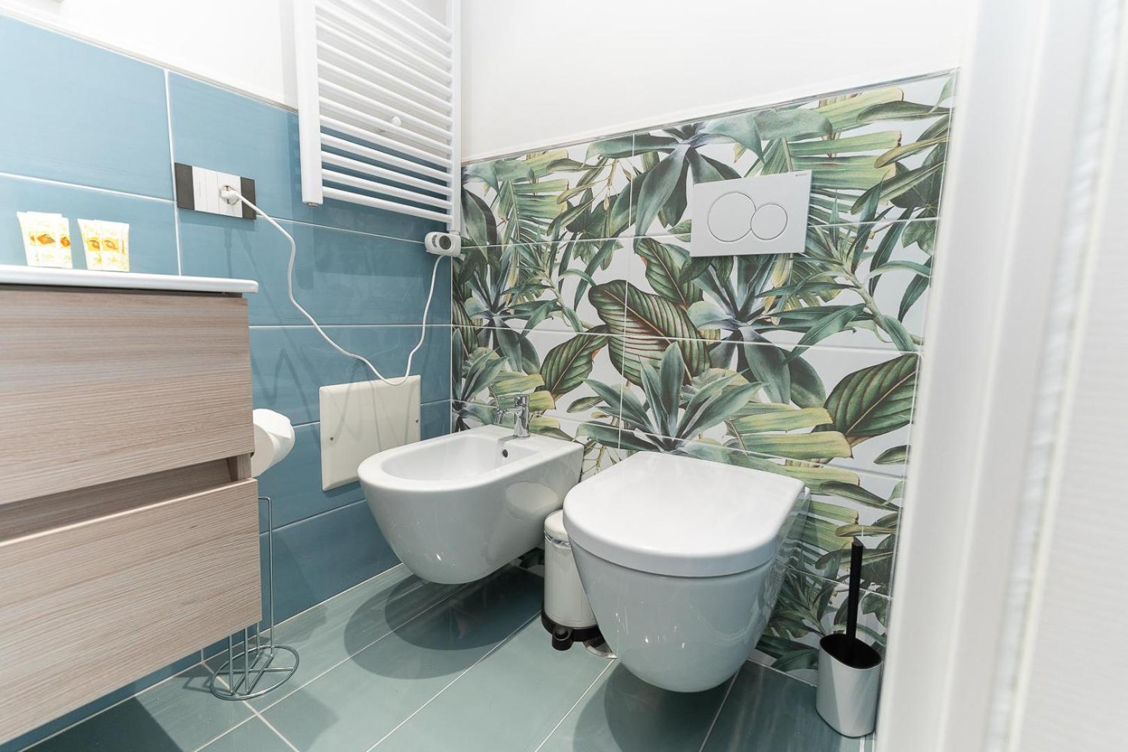 "Maiori" Cozy 3 Bedroom, 3 Bathroom House in the Heart of Maiori photo 4