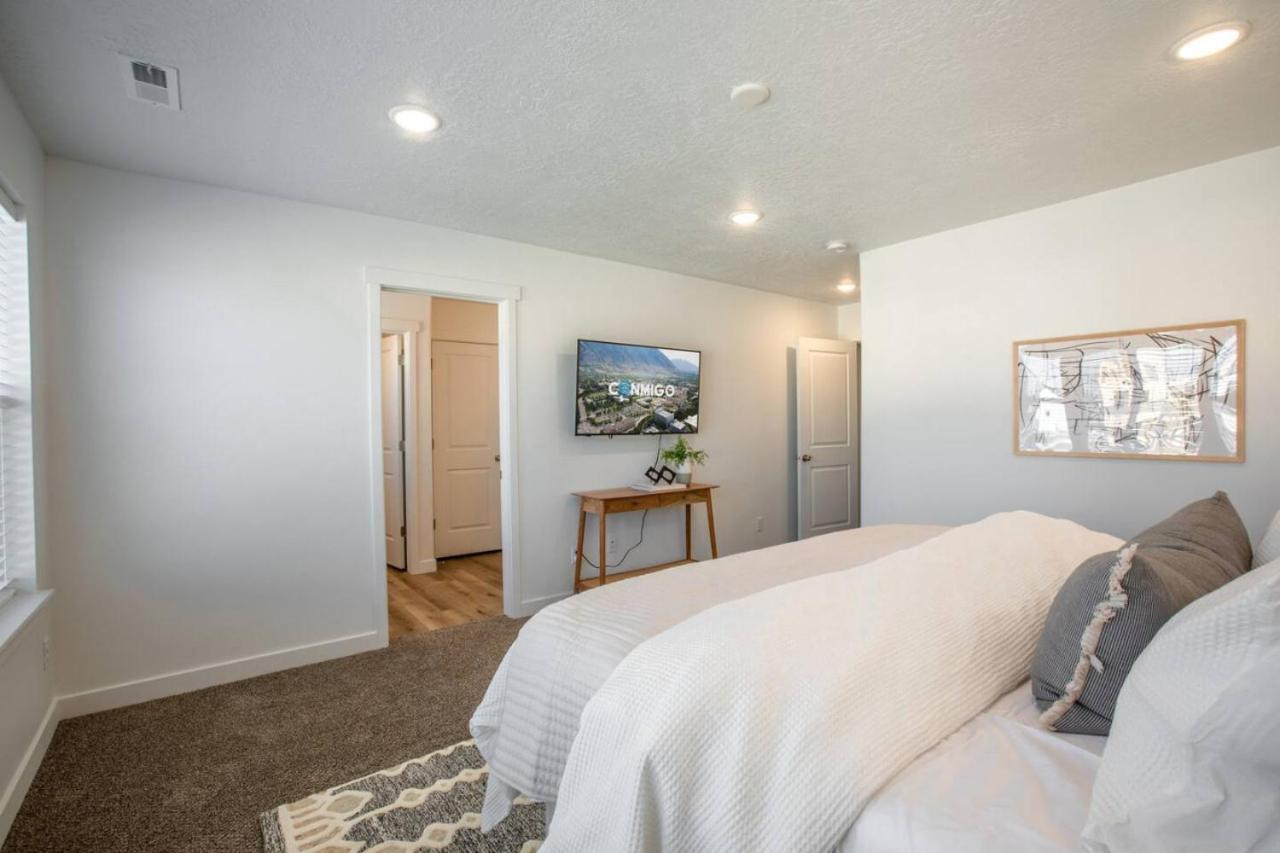 Canyon Escape Luxury Ski home American Fork view 5
