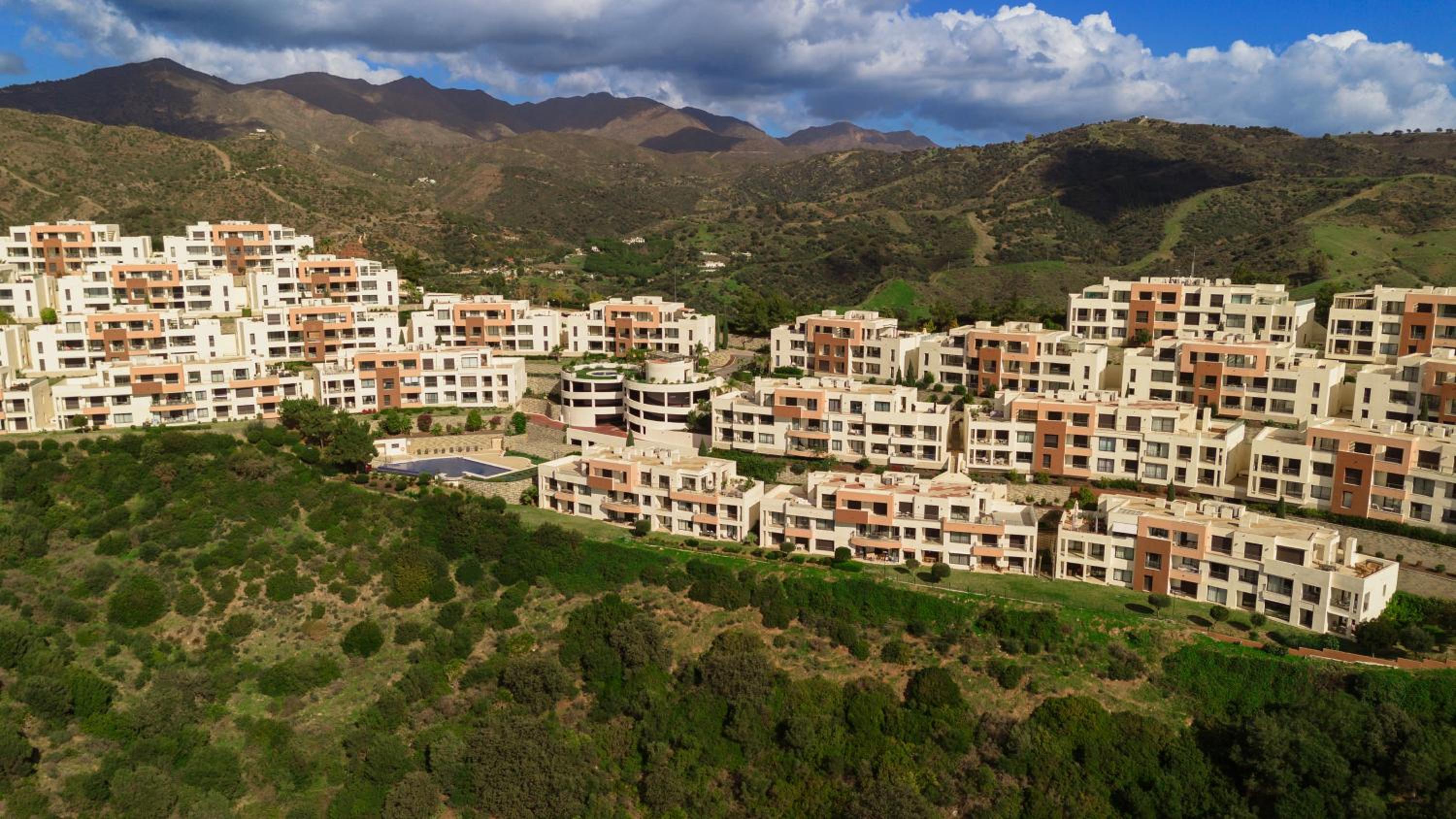 Hotel Beautiful modern holiday apartment - Image 1