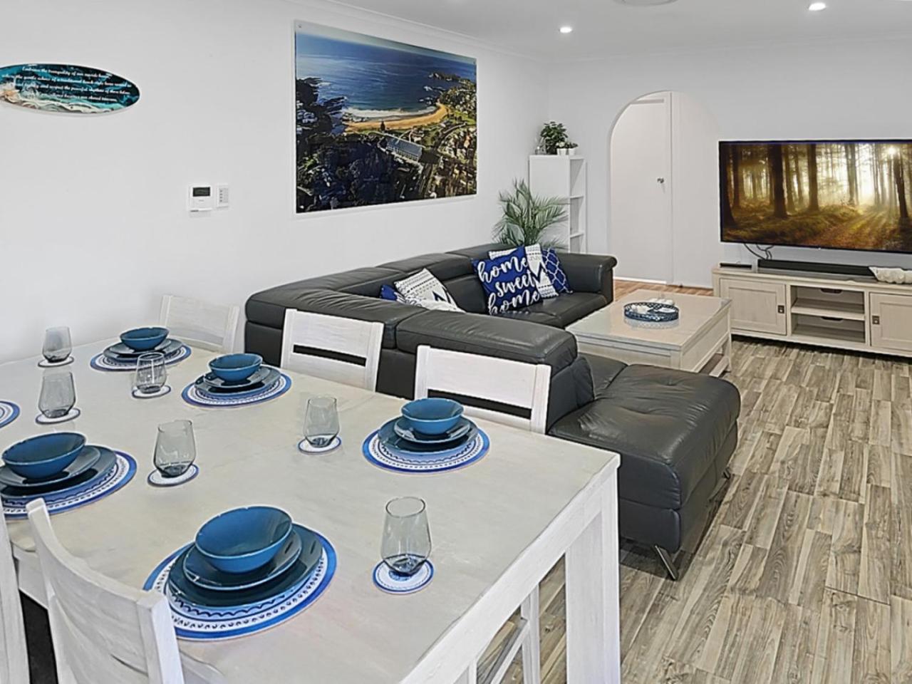 Skyes Beach House - The Entertainer - Group Saver