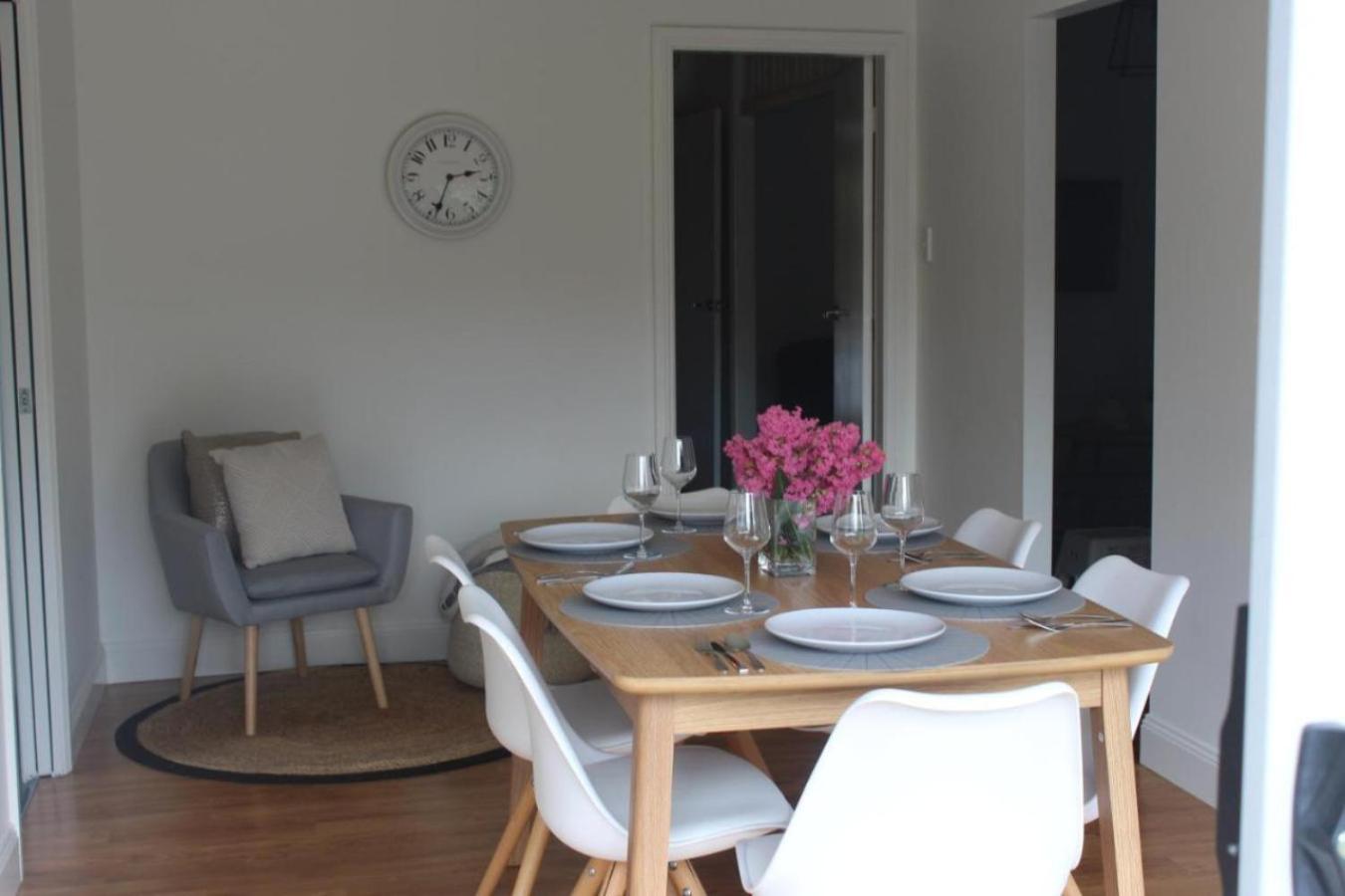 The Sweet Grapevine Cottage