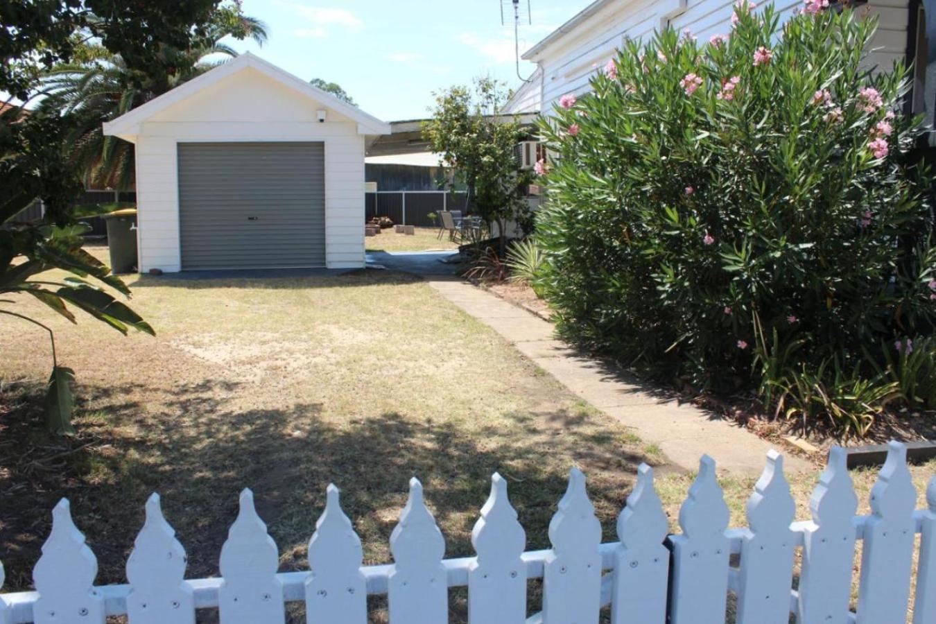 The Sweet Grapevine Cottage