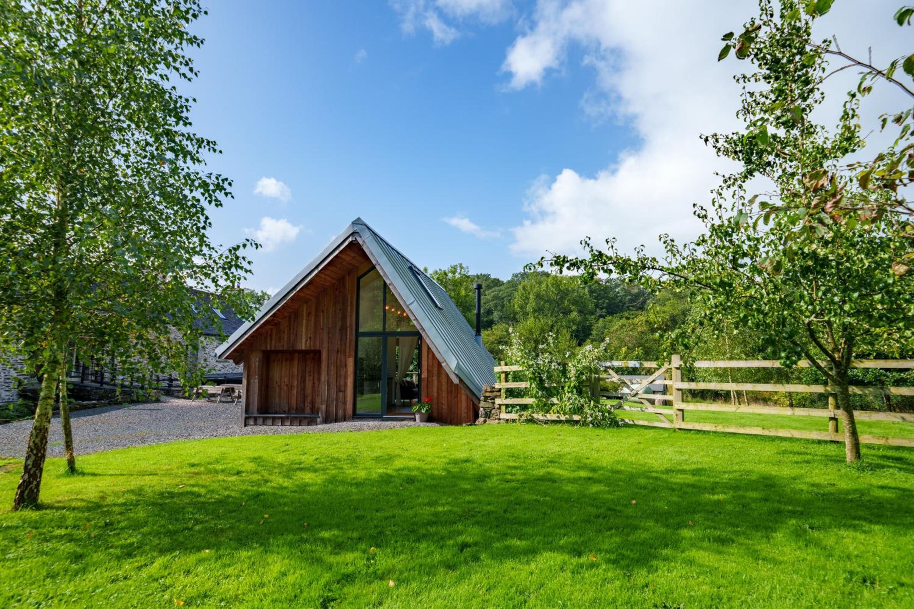 L'Atelier at Witherslack Cycle Barn view 2