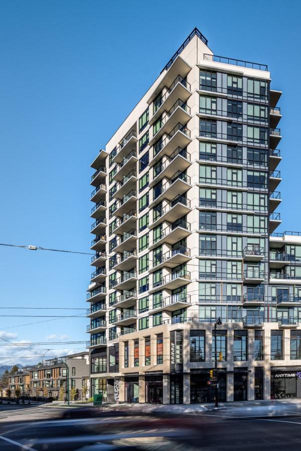 Stylish & Modern 2-Bedroom Apartment