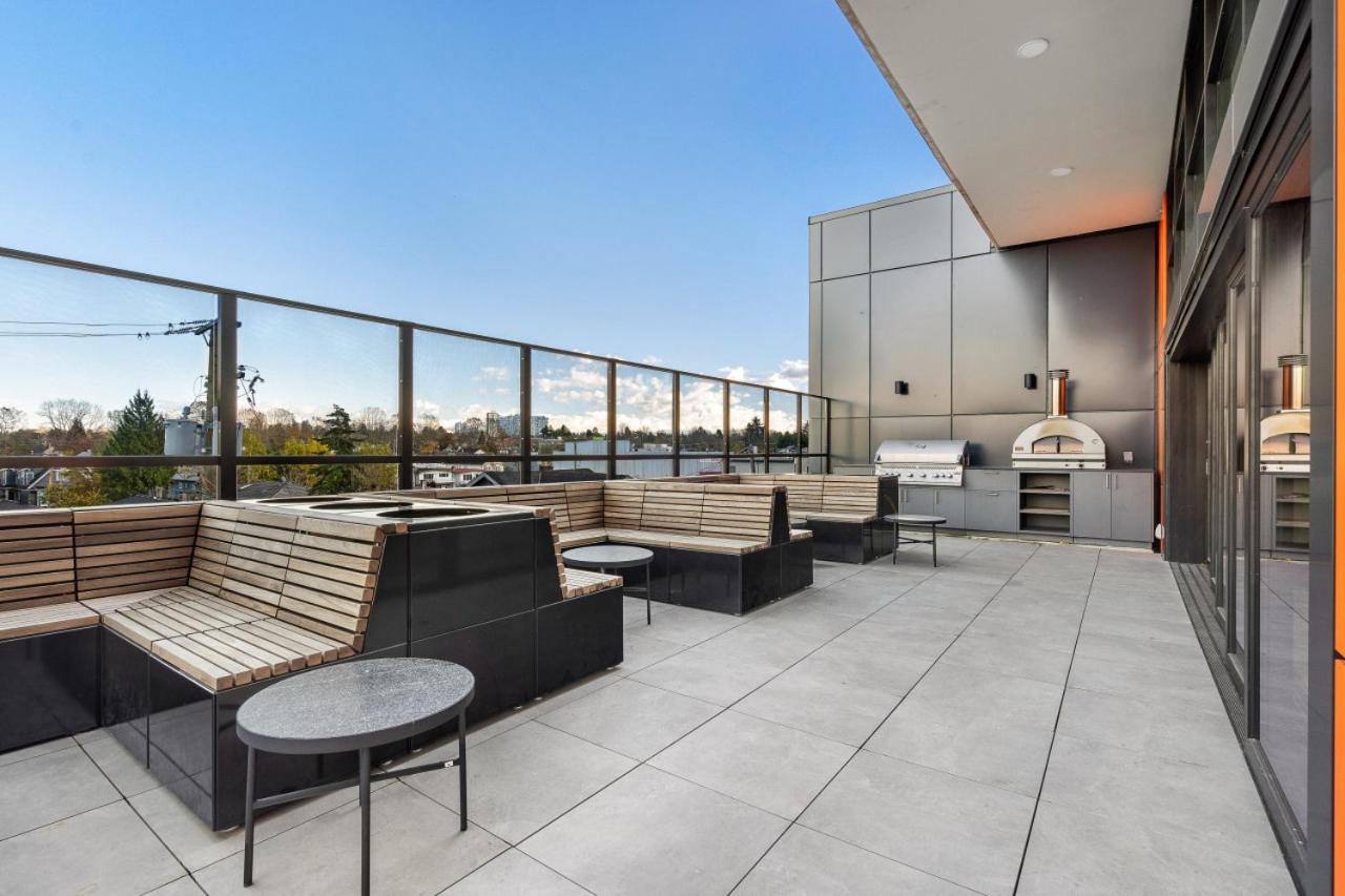 Stylish & Modern 2-Bedroom Apartment