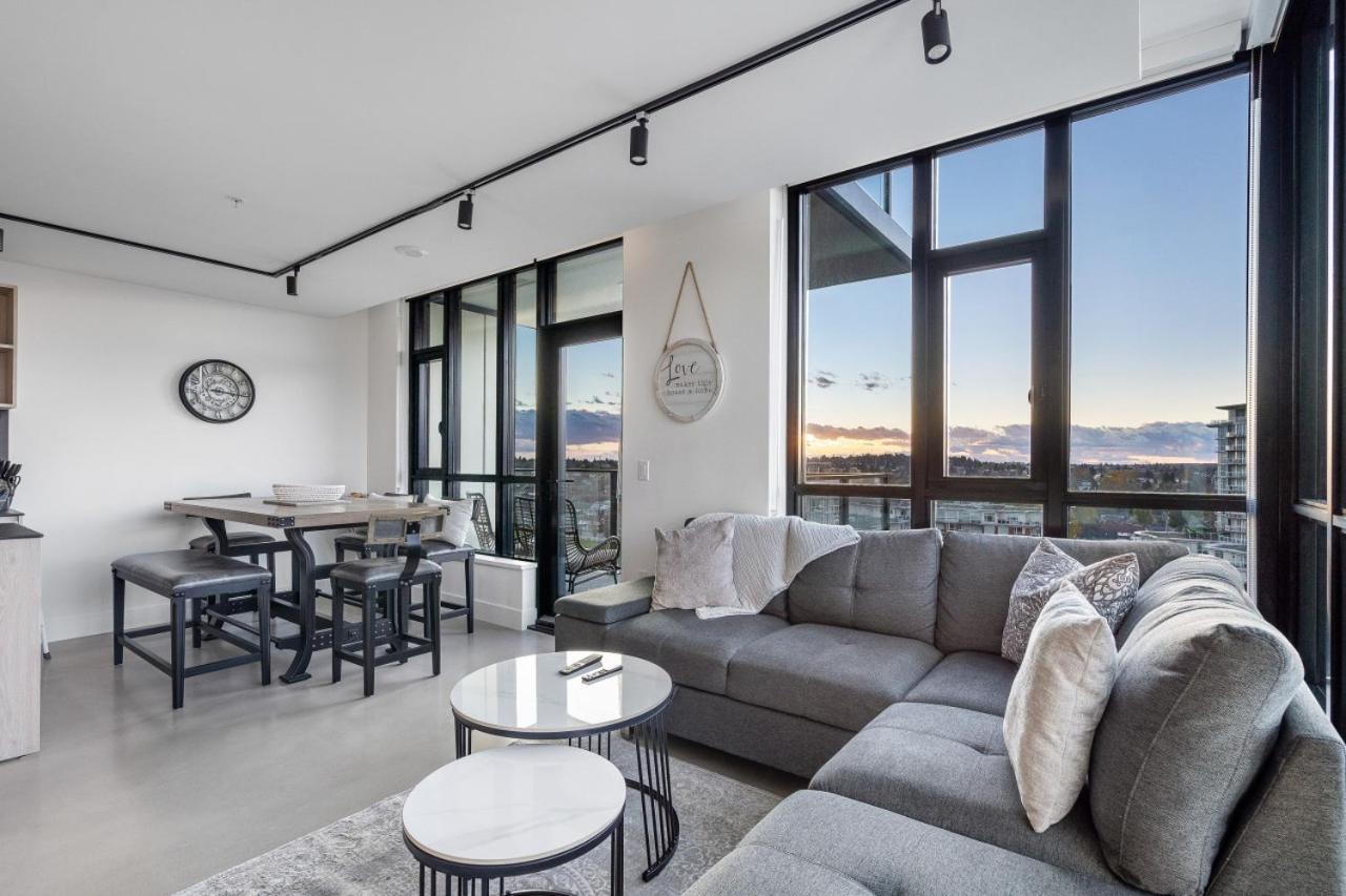 Stylish & Modern 2-Bedroom Apartment