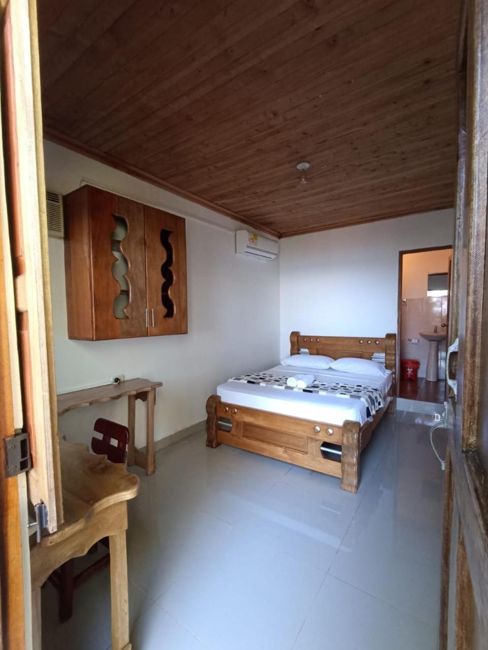 Hostal Hilltop Sapzurro view 3