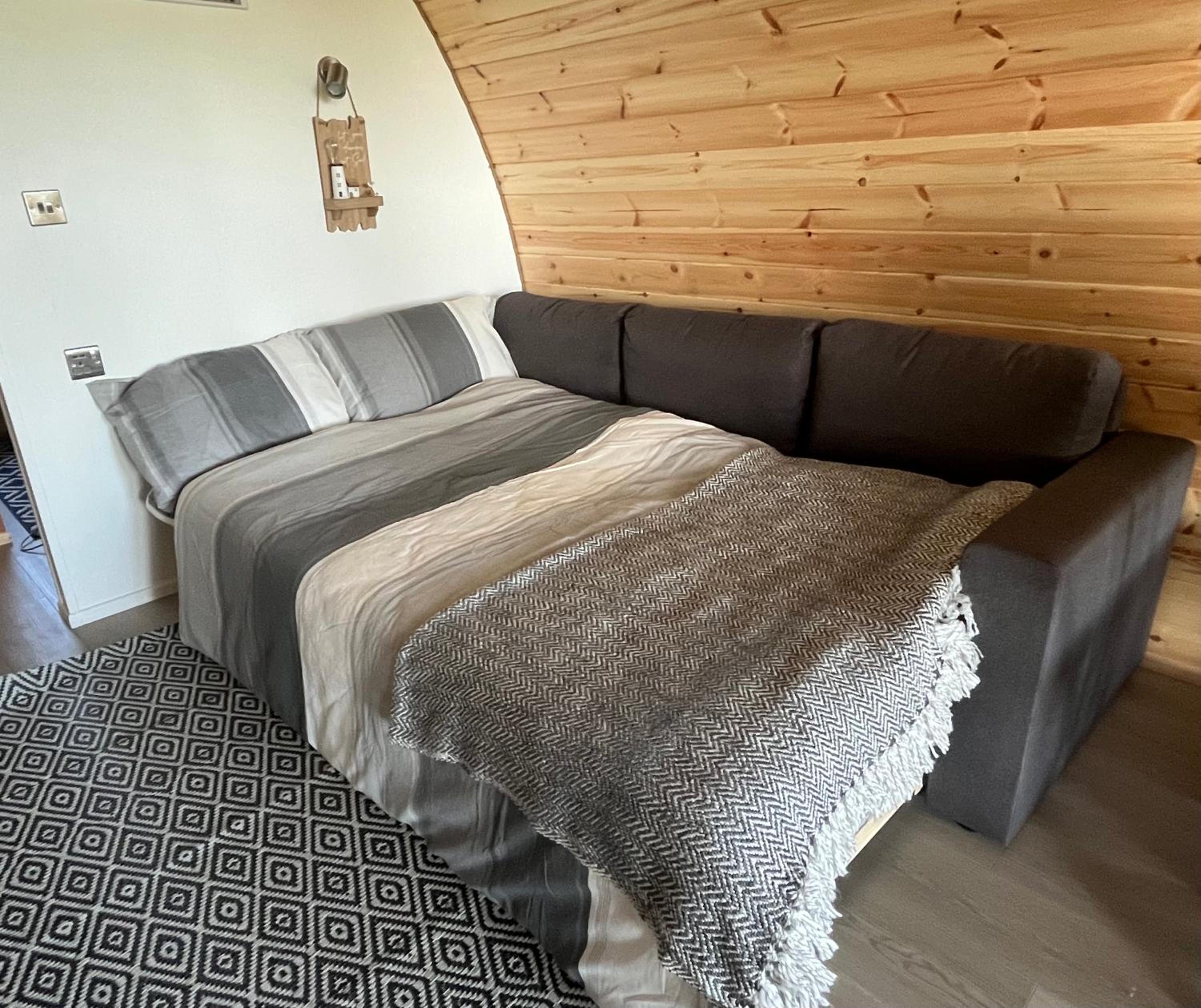 Copper Coast Glamping Pods - An Faoileán Pod view 3