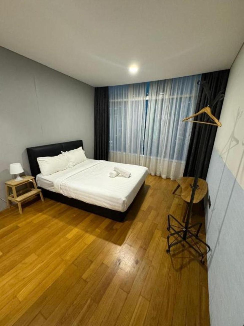 Vortex Suites KLCC By Cozy White