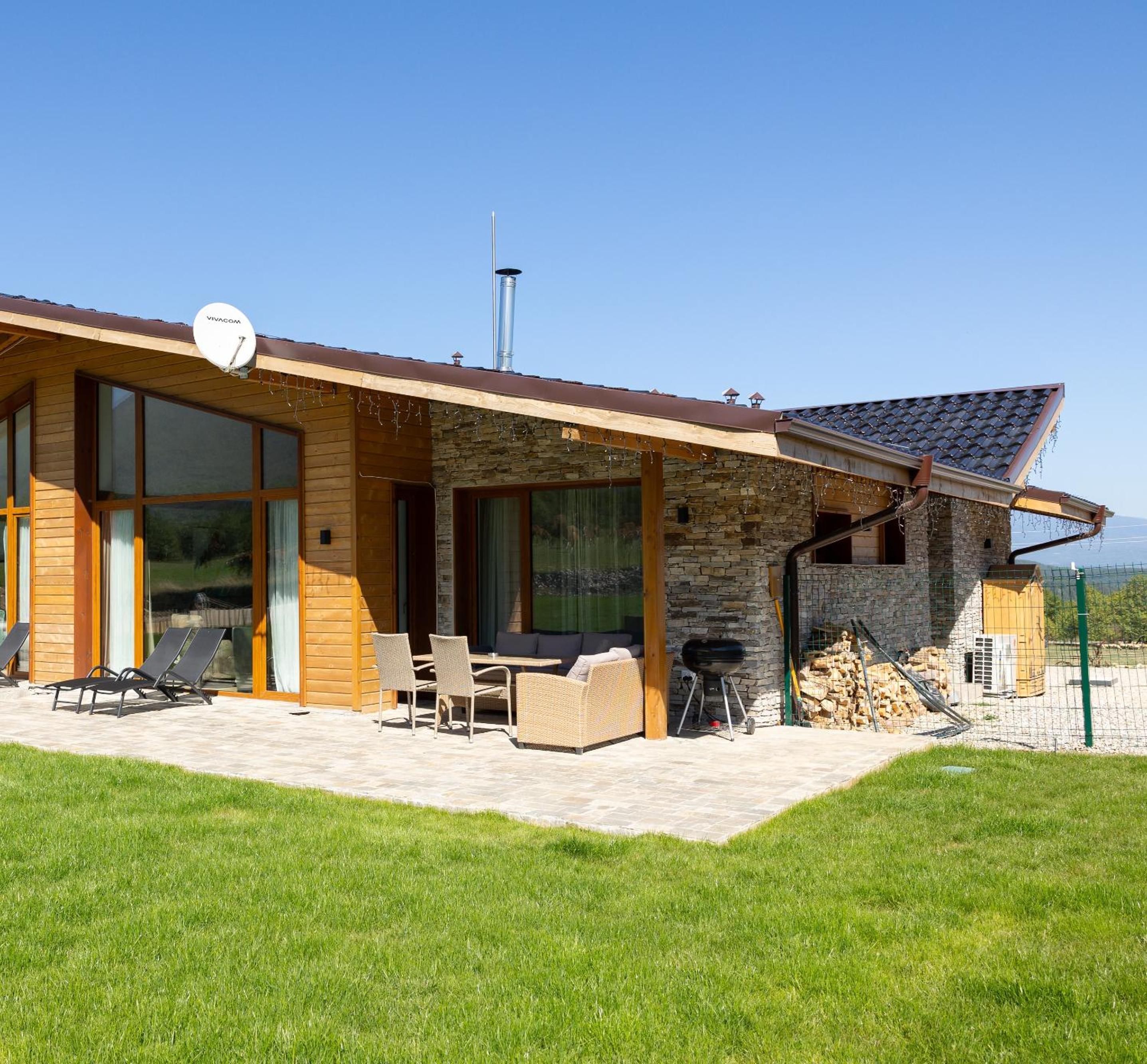 Villa Eliyas near the Pirin Golf Resort
