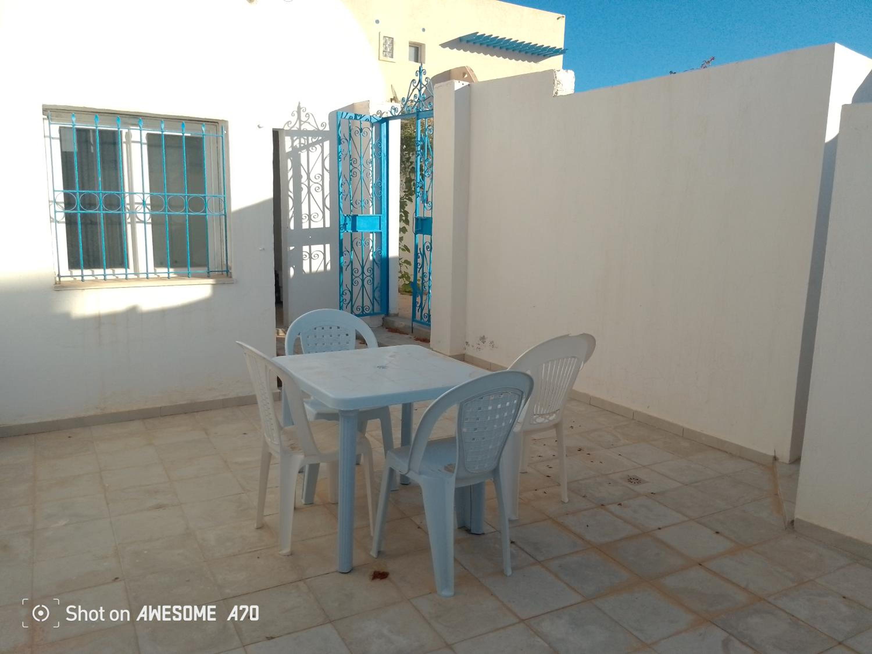 Photo 26
