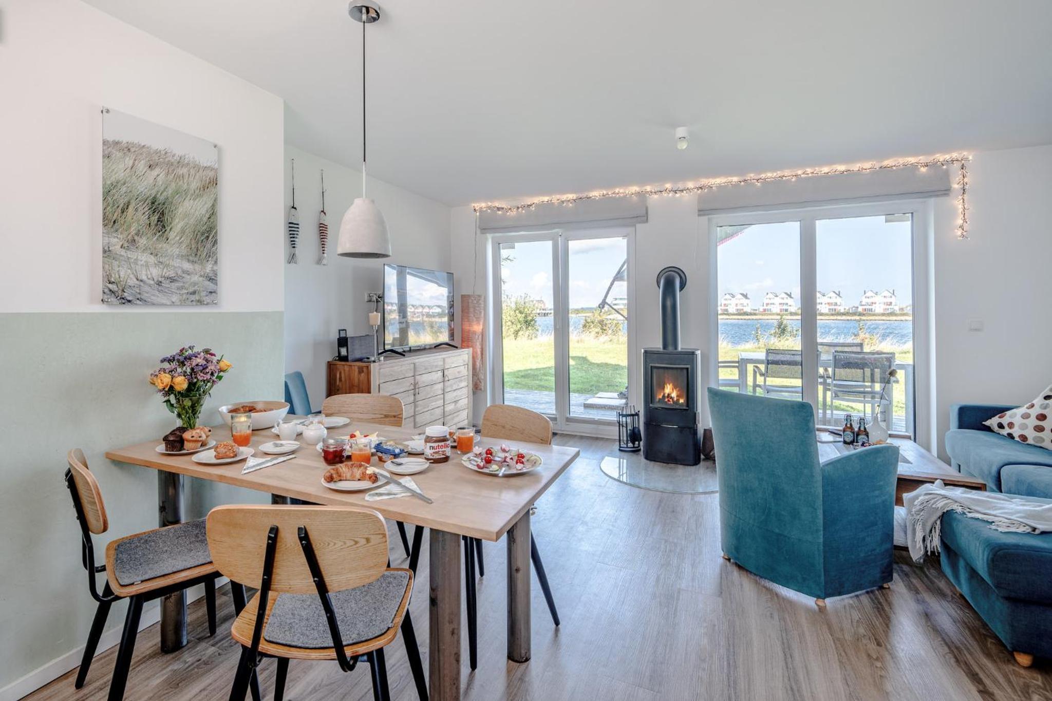 Ferienhaus An der Ostsee by Seeblick Ferien ORO, direkte Wasserlage,Sauna, E-Säule
