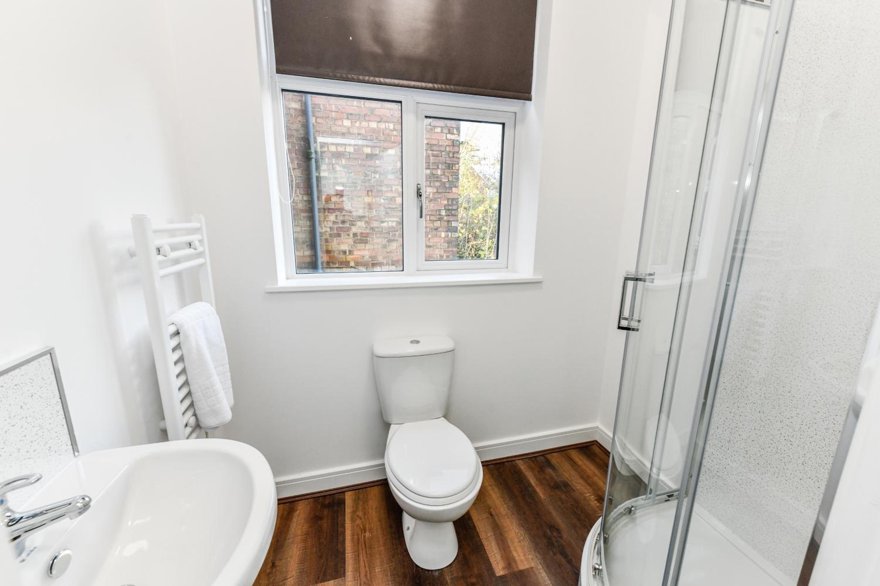 Church Street Flat 10 - Minimalist Studio in Basford view 4